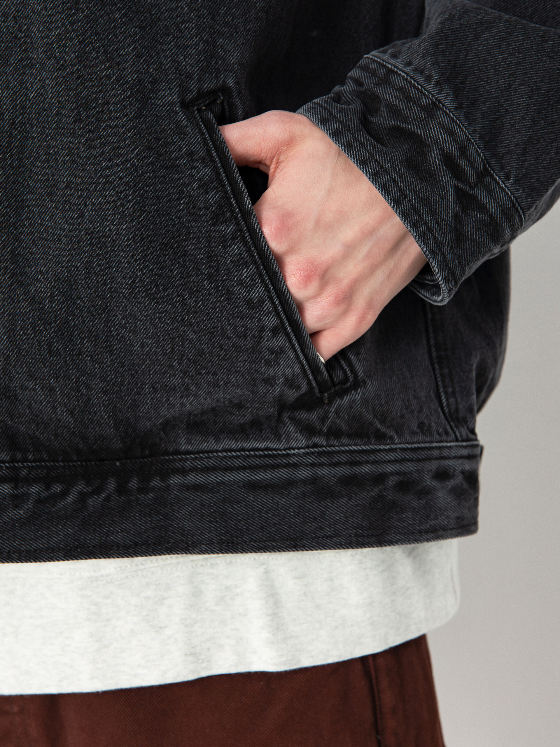 OBEY Easton Dzseki (faded black)