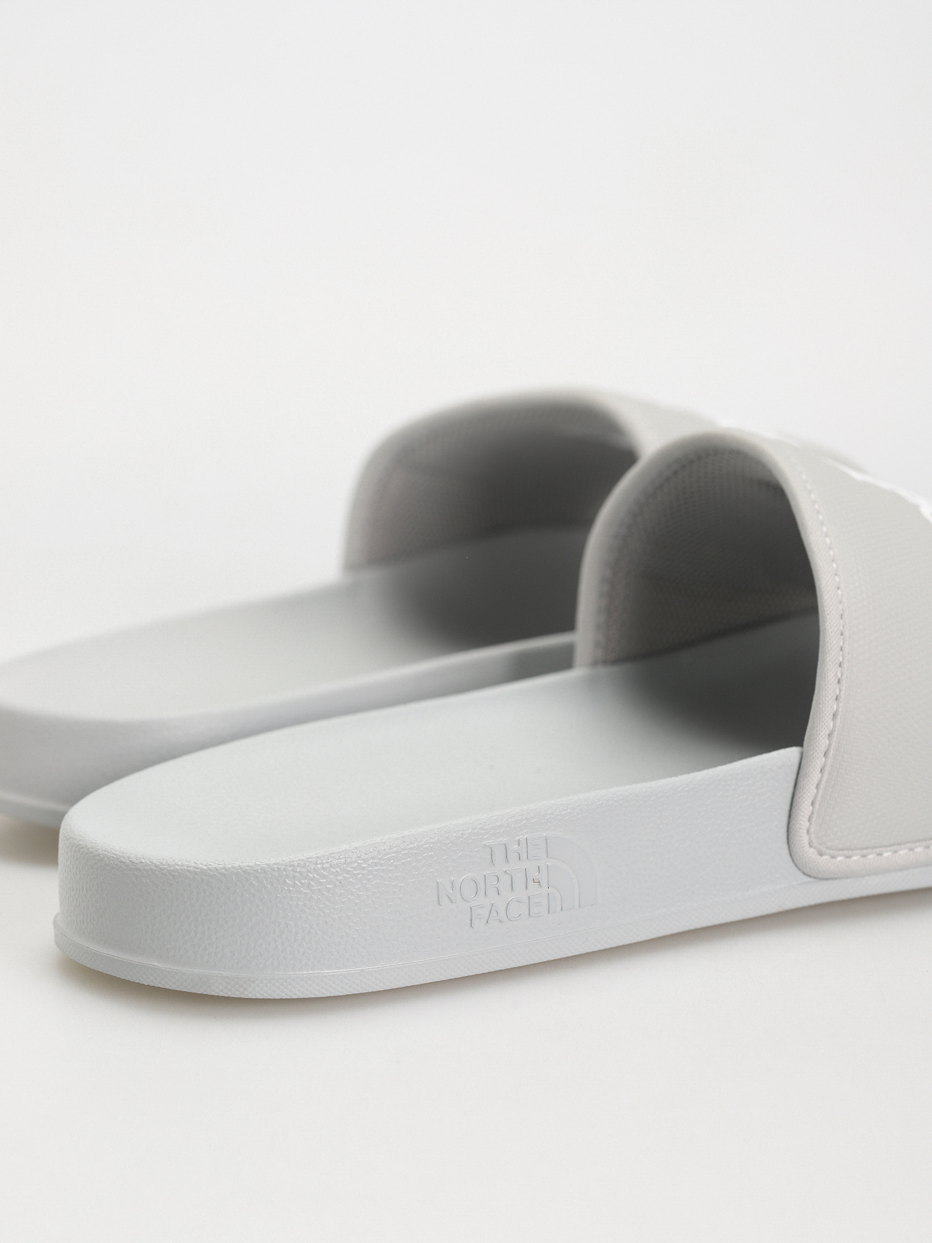 The North Face Base Camp III Flip-flop papucsok (high rise gr/high rise gr)