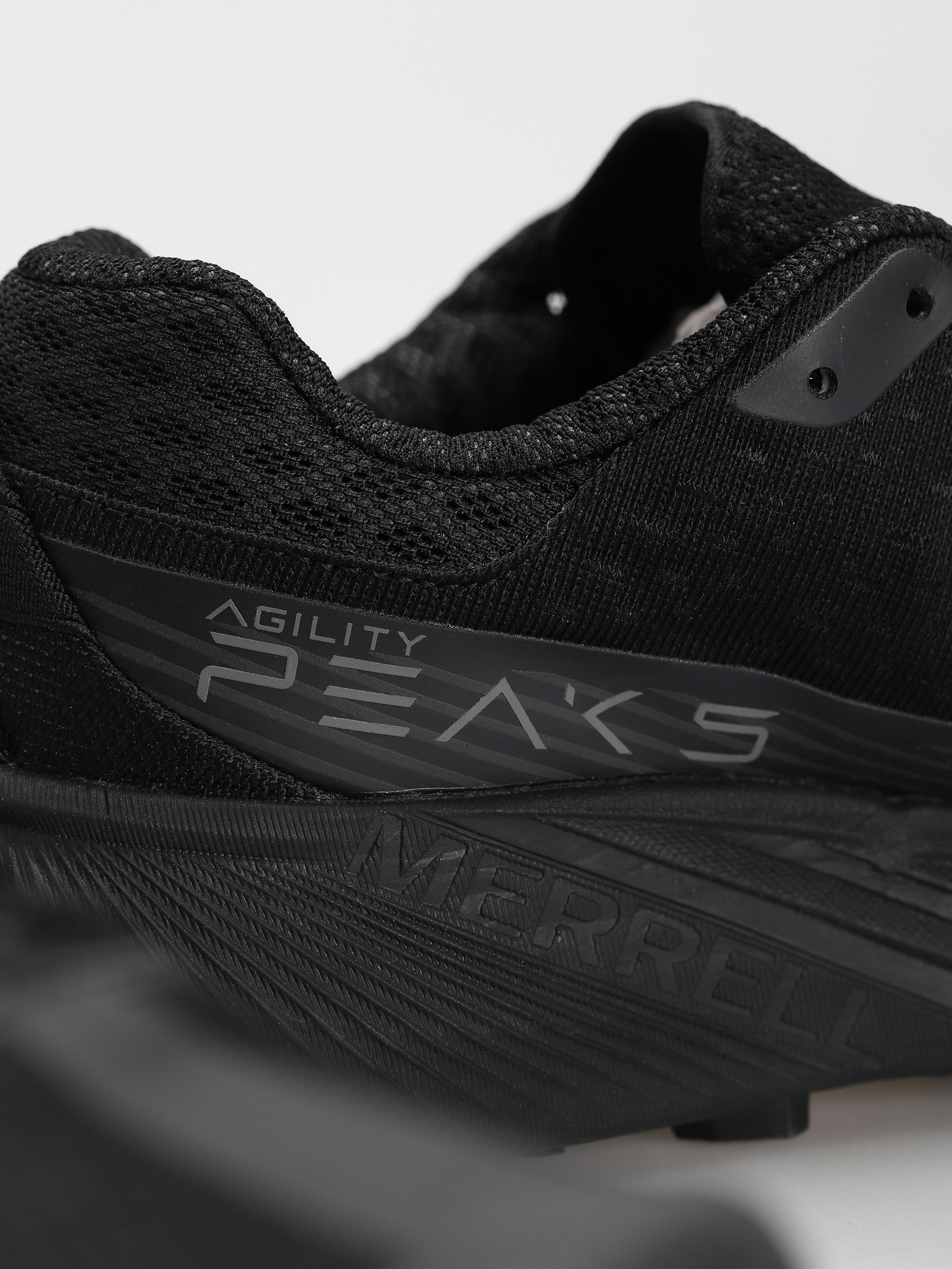 Merrell Agility Peak 5 Cipők (black/black)