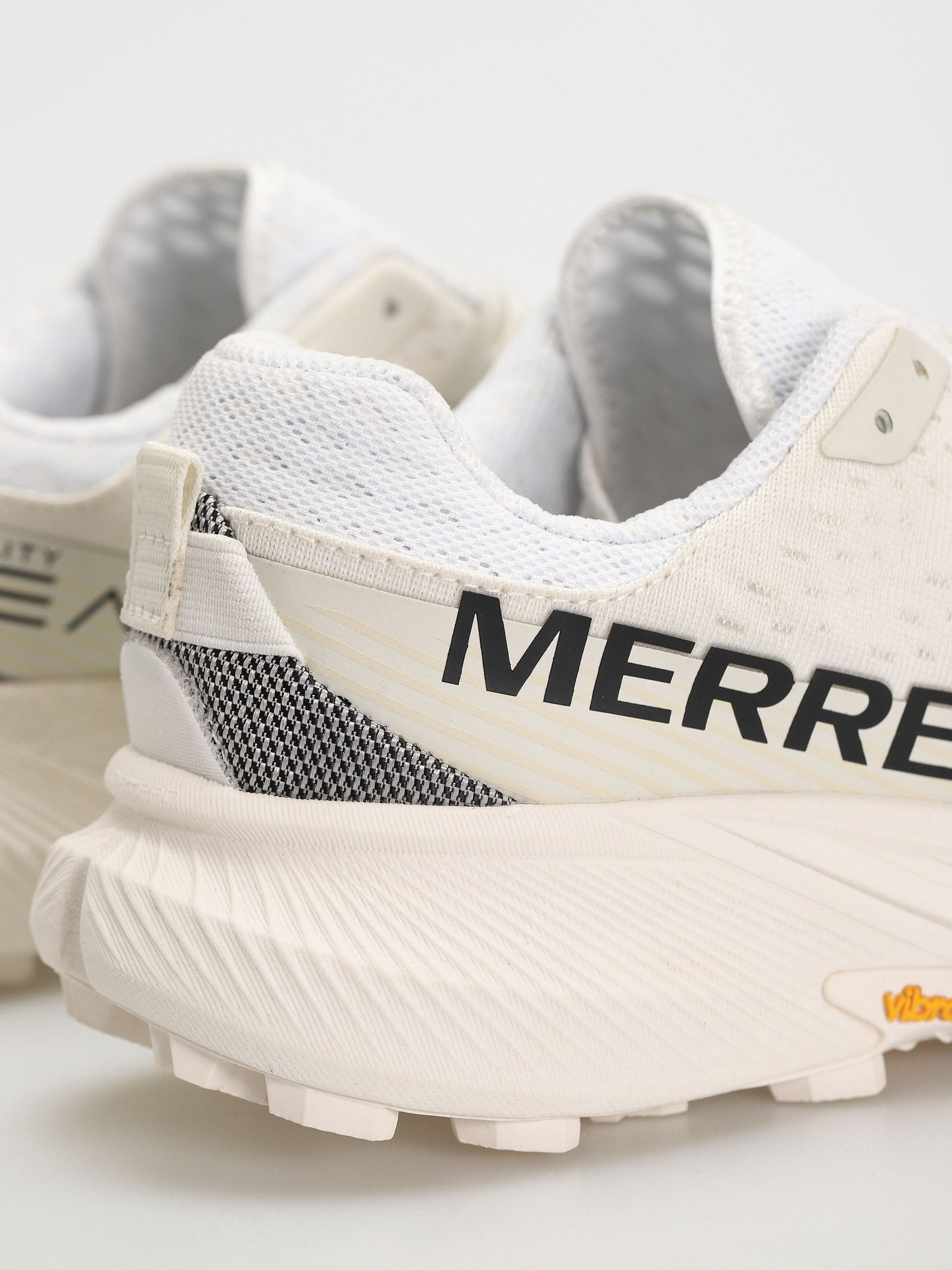 Merrell Agility Peak 5 Cipők (white/white)