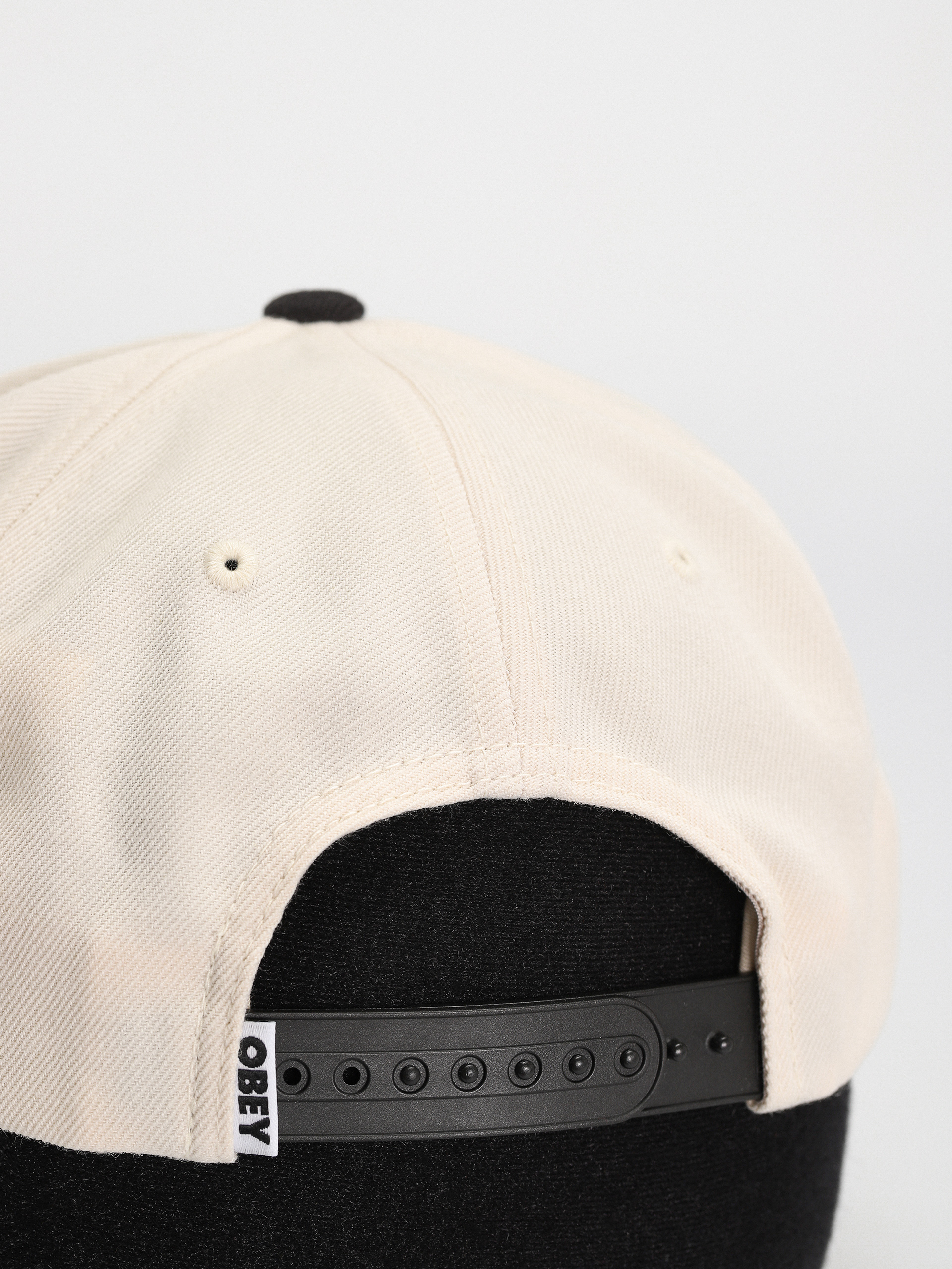 Baseball sapka OBEY Chaos (cream multi)