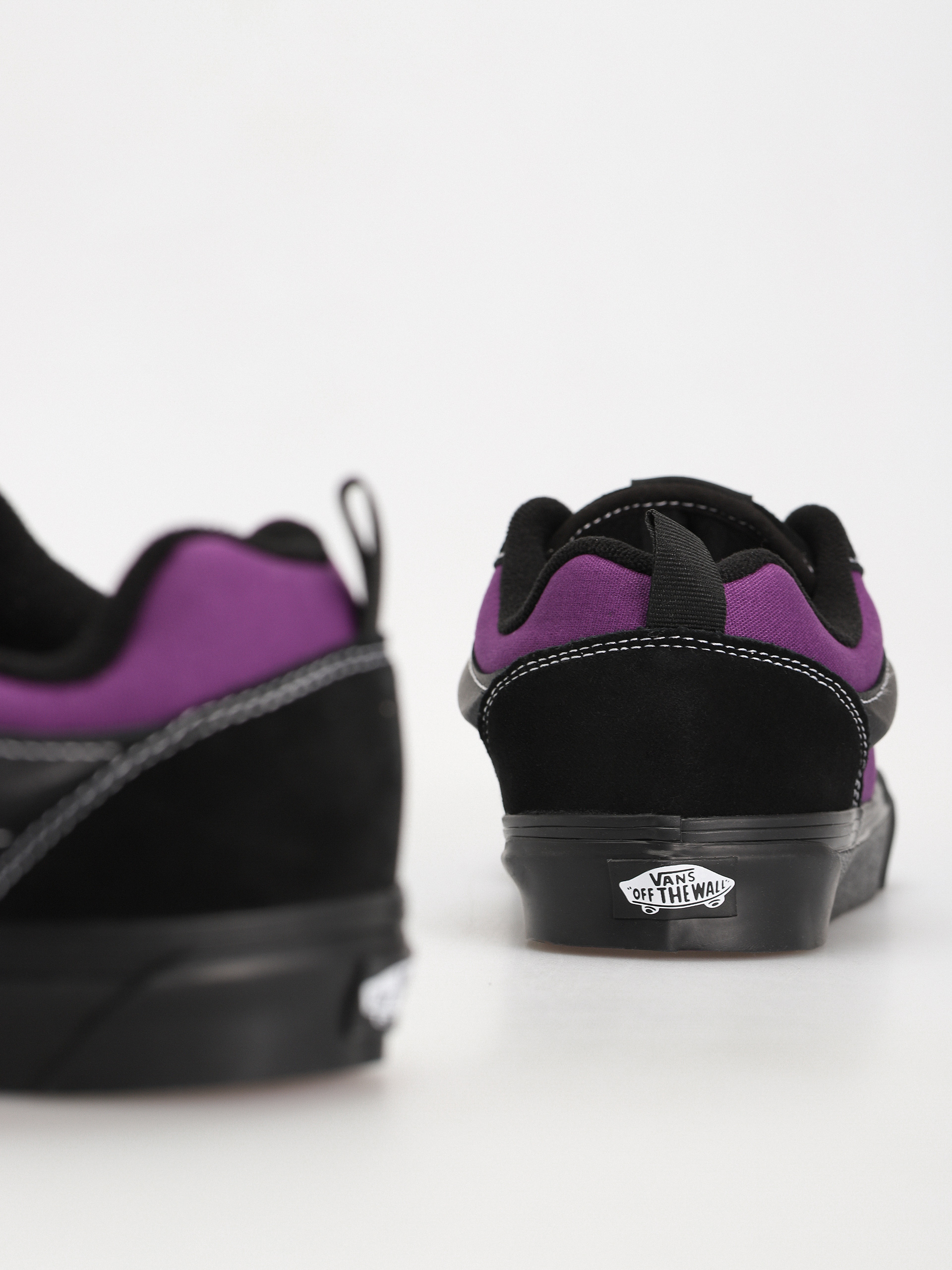 Cipők Vans Knu Skool (2-tone purple/black)