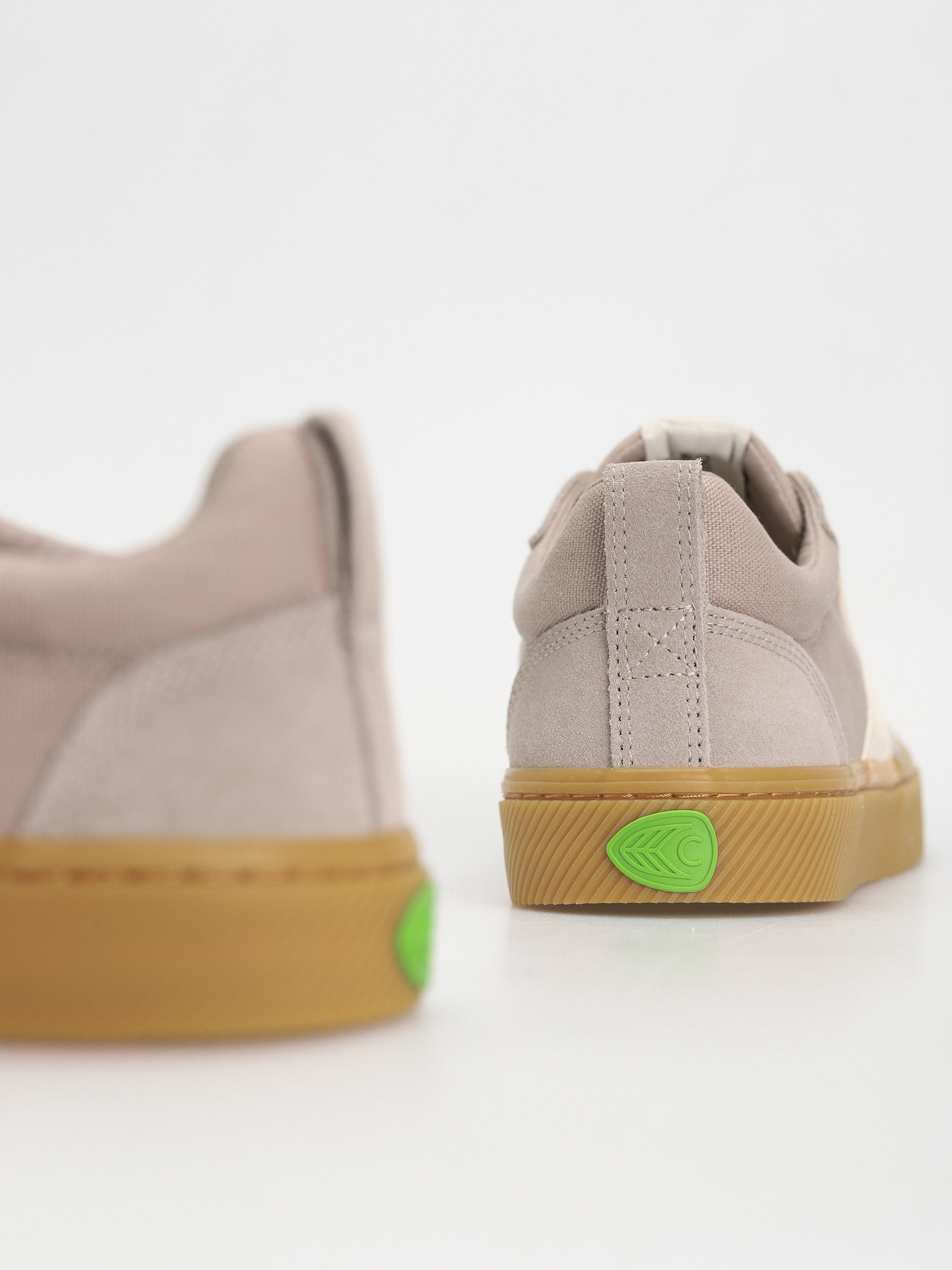 Cariuma Catiba Pro Cipők (gum cloud grey/ivory)