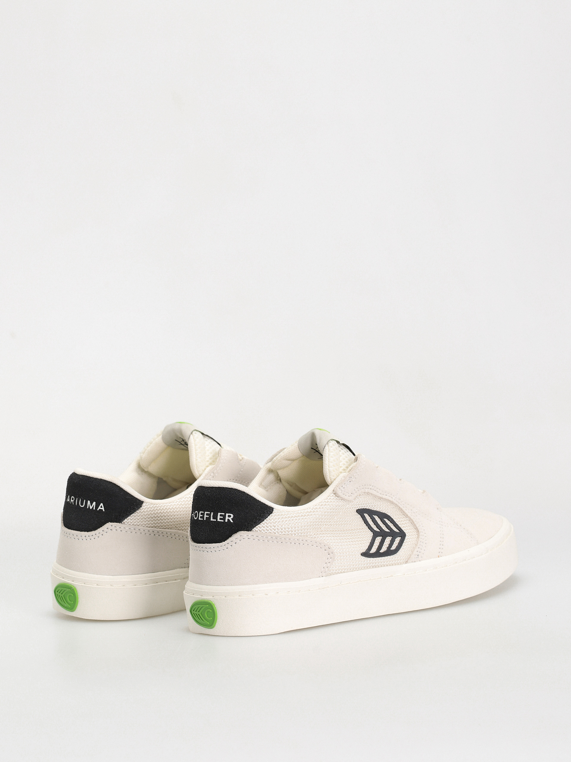 Cariuma T20 Pro Cipők (off white vintage/black)