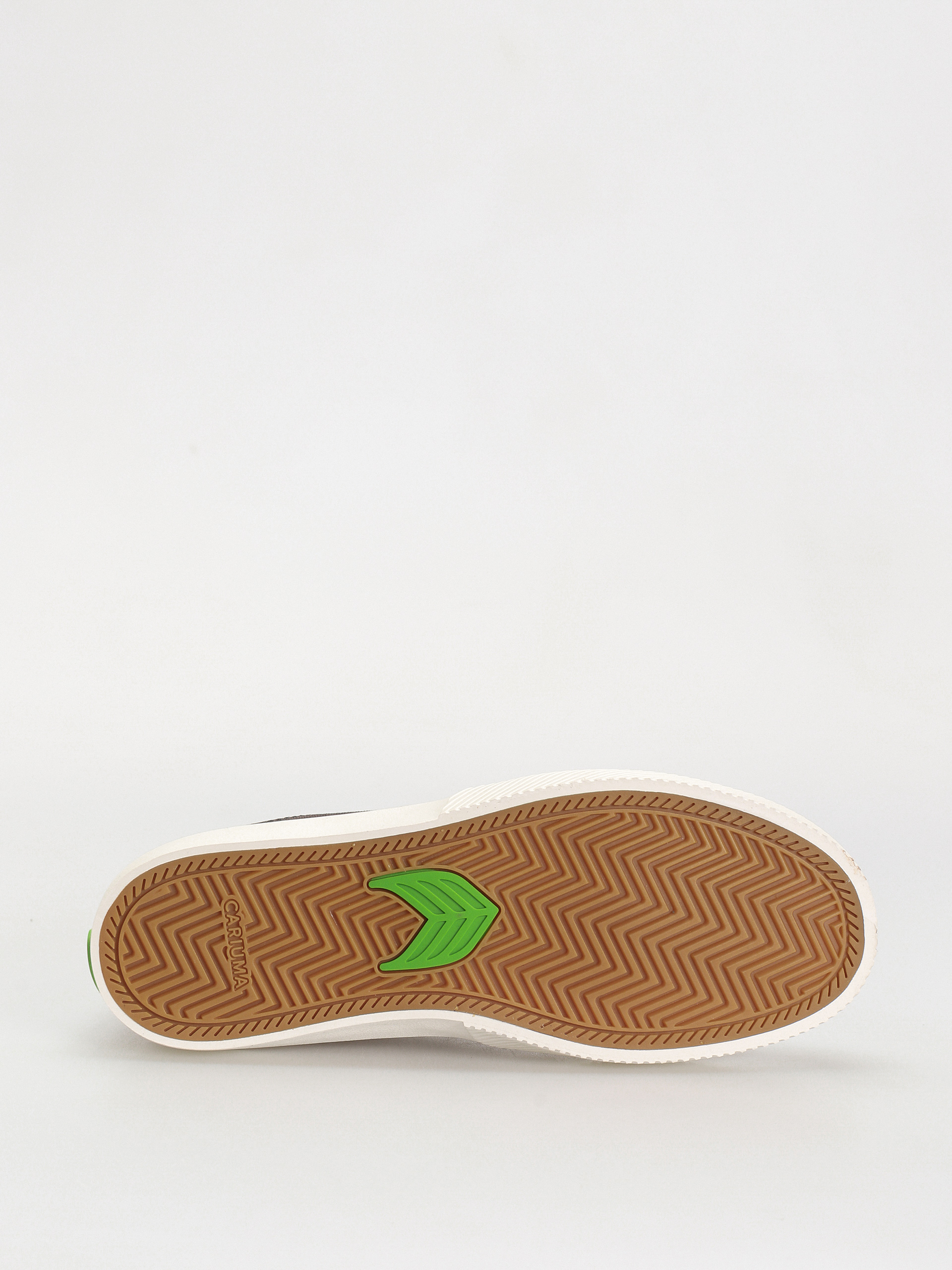 Cariuma Naioca Pro Cipők (jet black/dark grey)