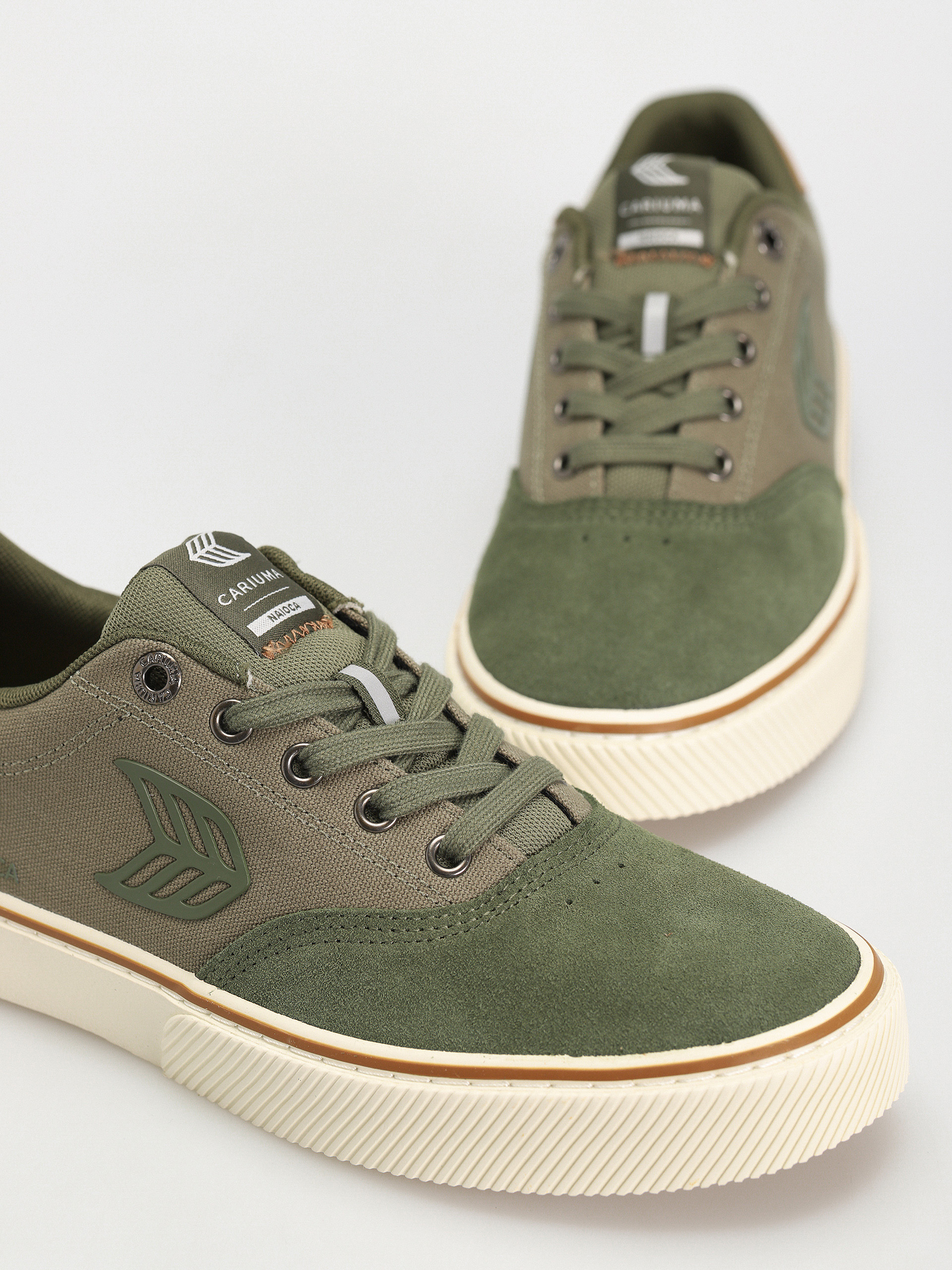 Cariuma Naioca Pro Cipők (bronze green)