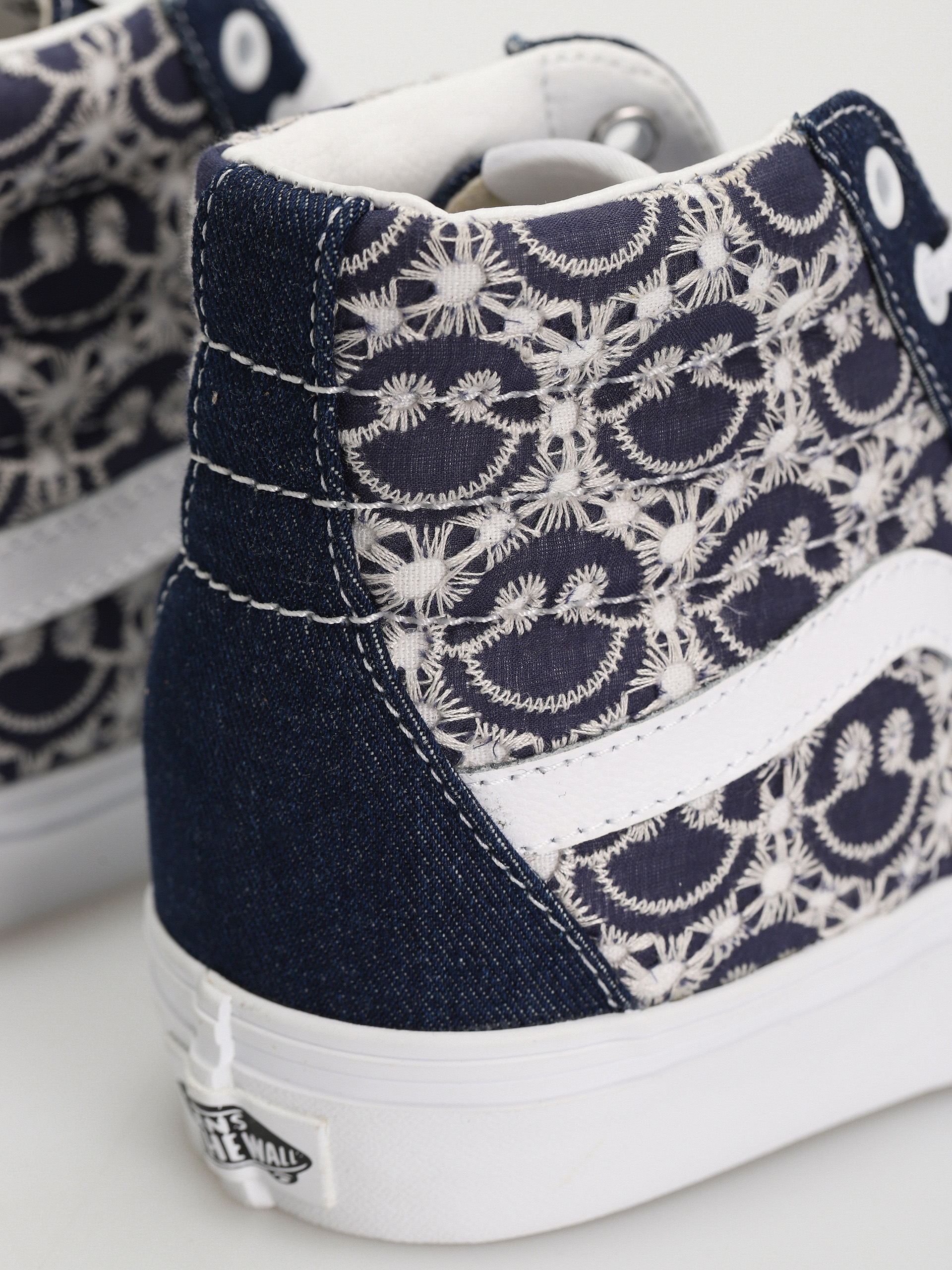 Vans Sk8 Hi Cipők (joyful denim navy)