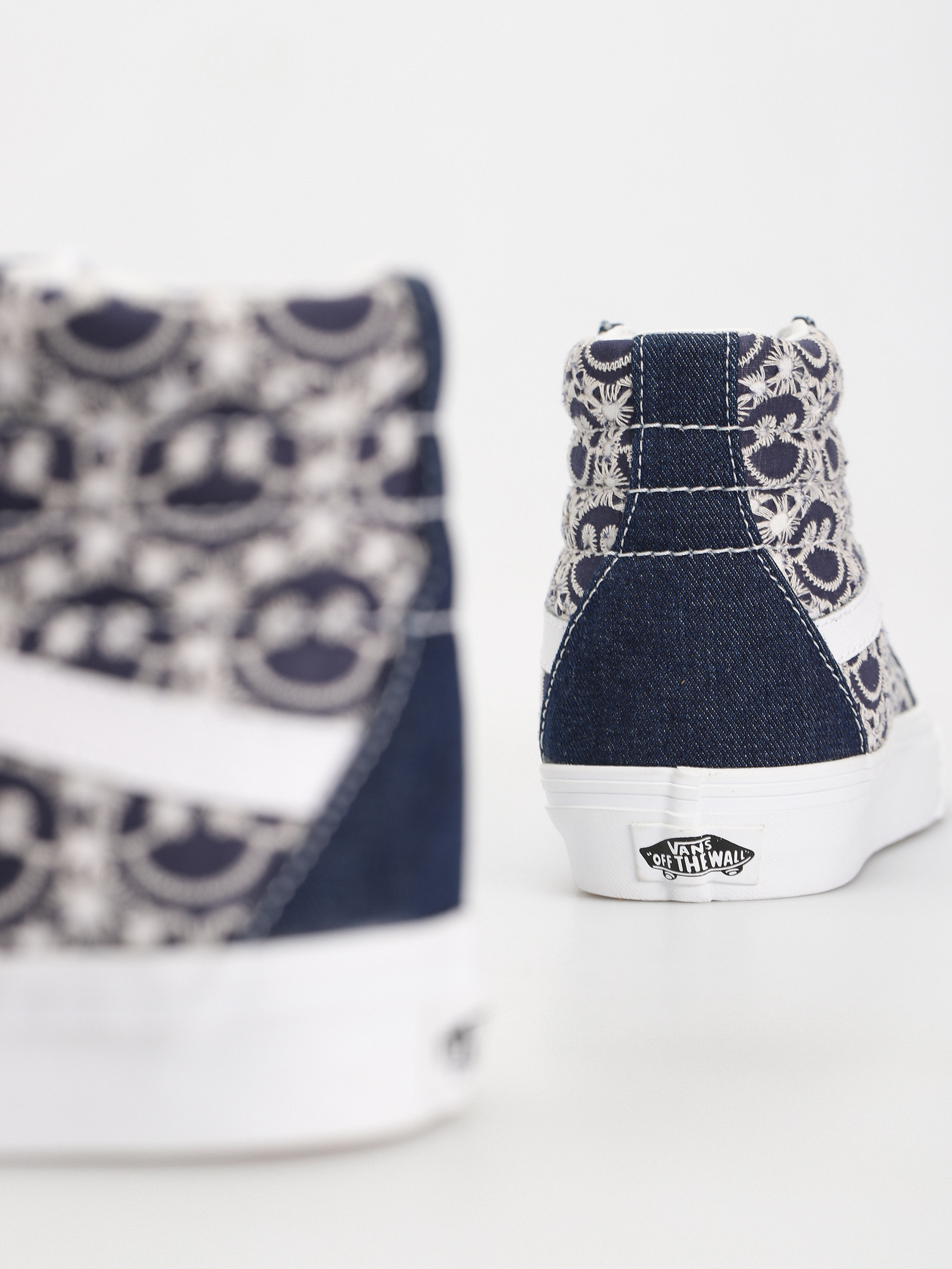 Vans Sk8 Hi Cipők (joyful denim navy)