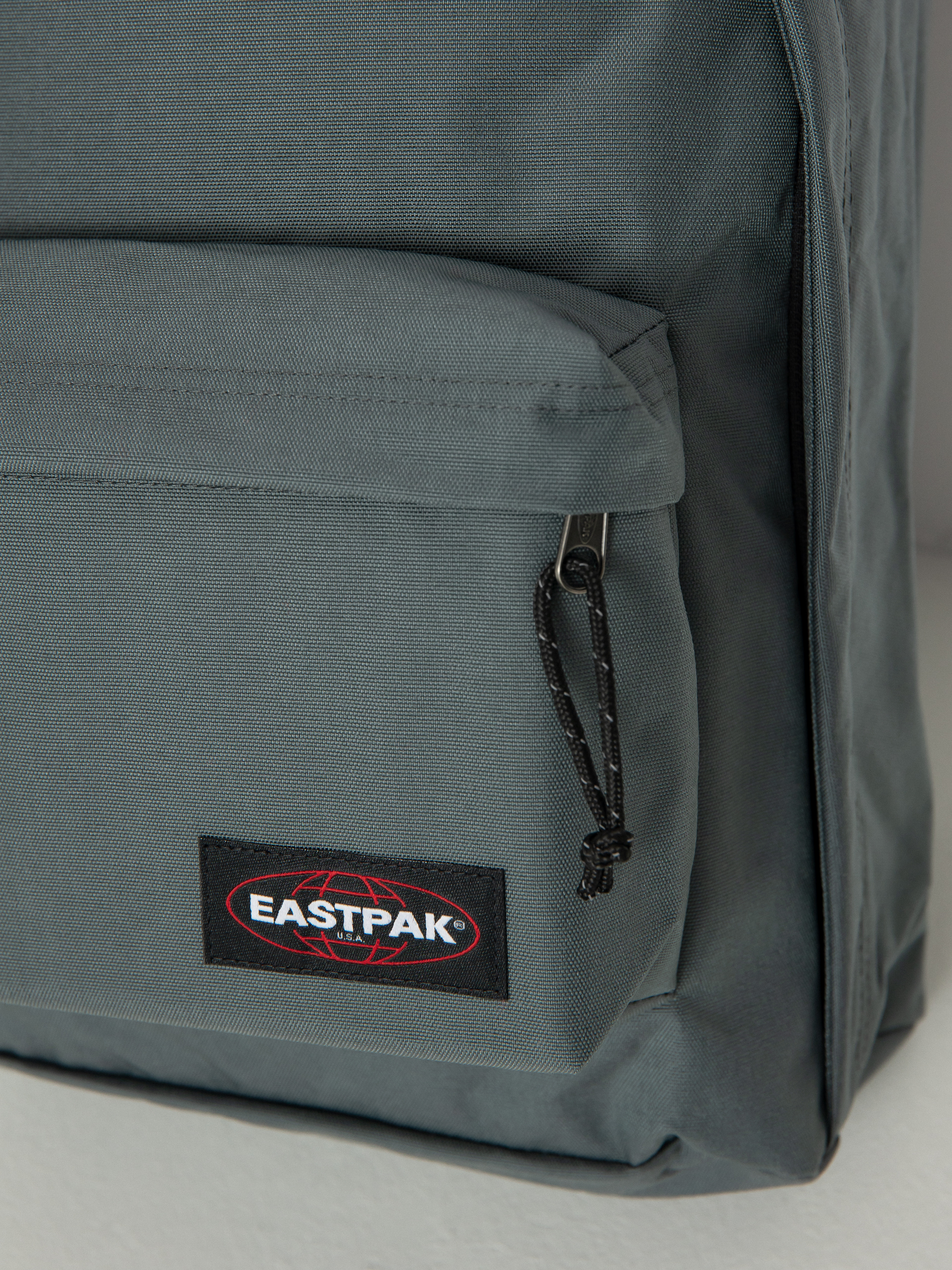Eastpak Out Of Office Hátizsák (stormy grey)