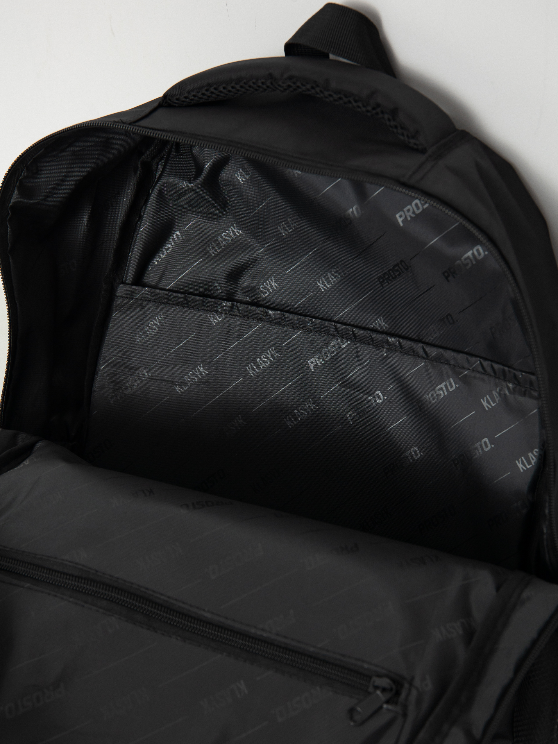 Prosto Tiez Hátizsák (black)