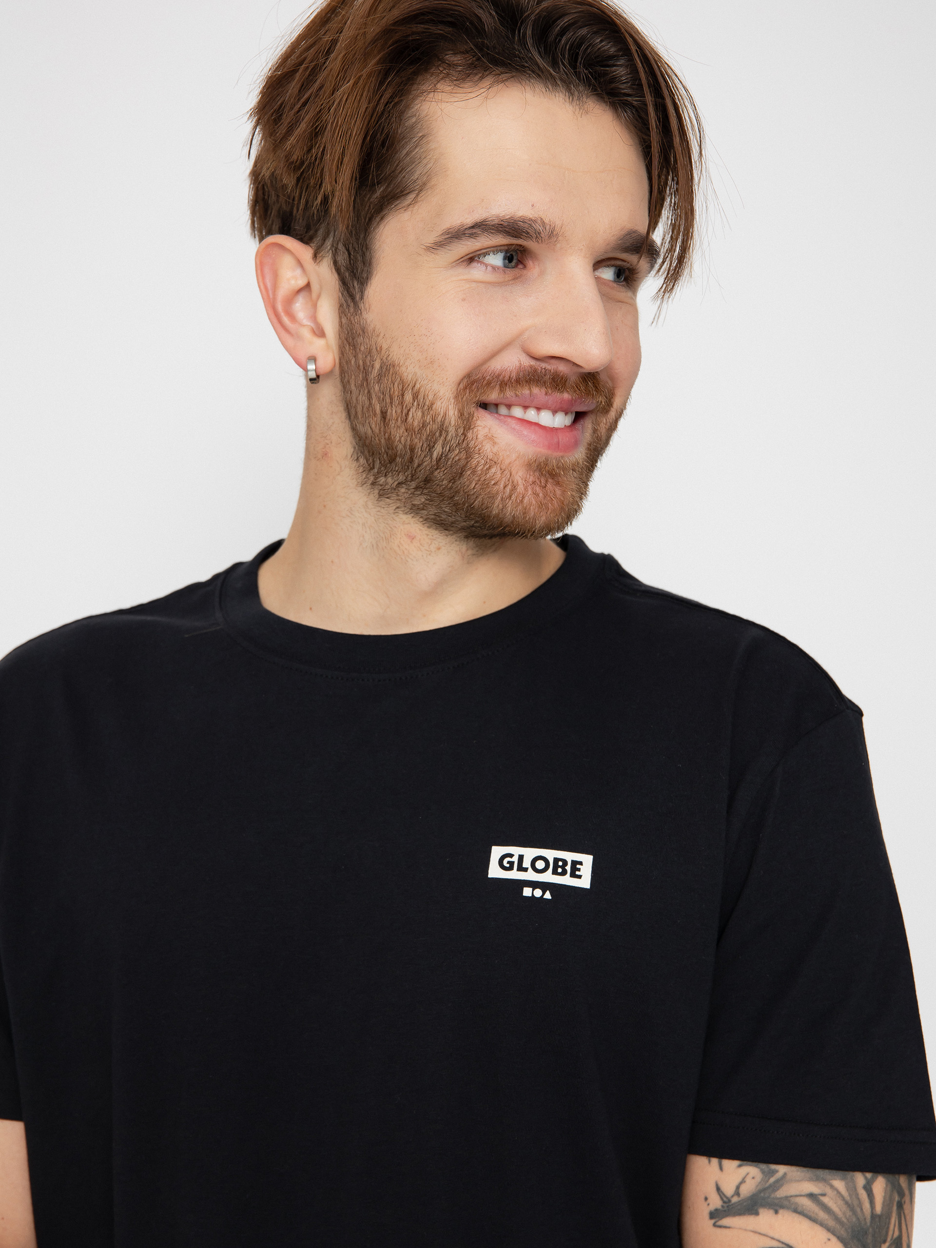 Póló Globe Living Low Velocity (black/white)