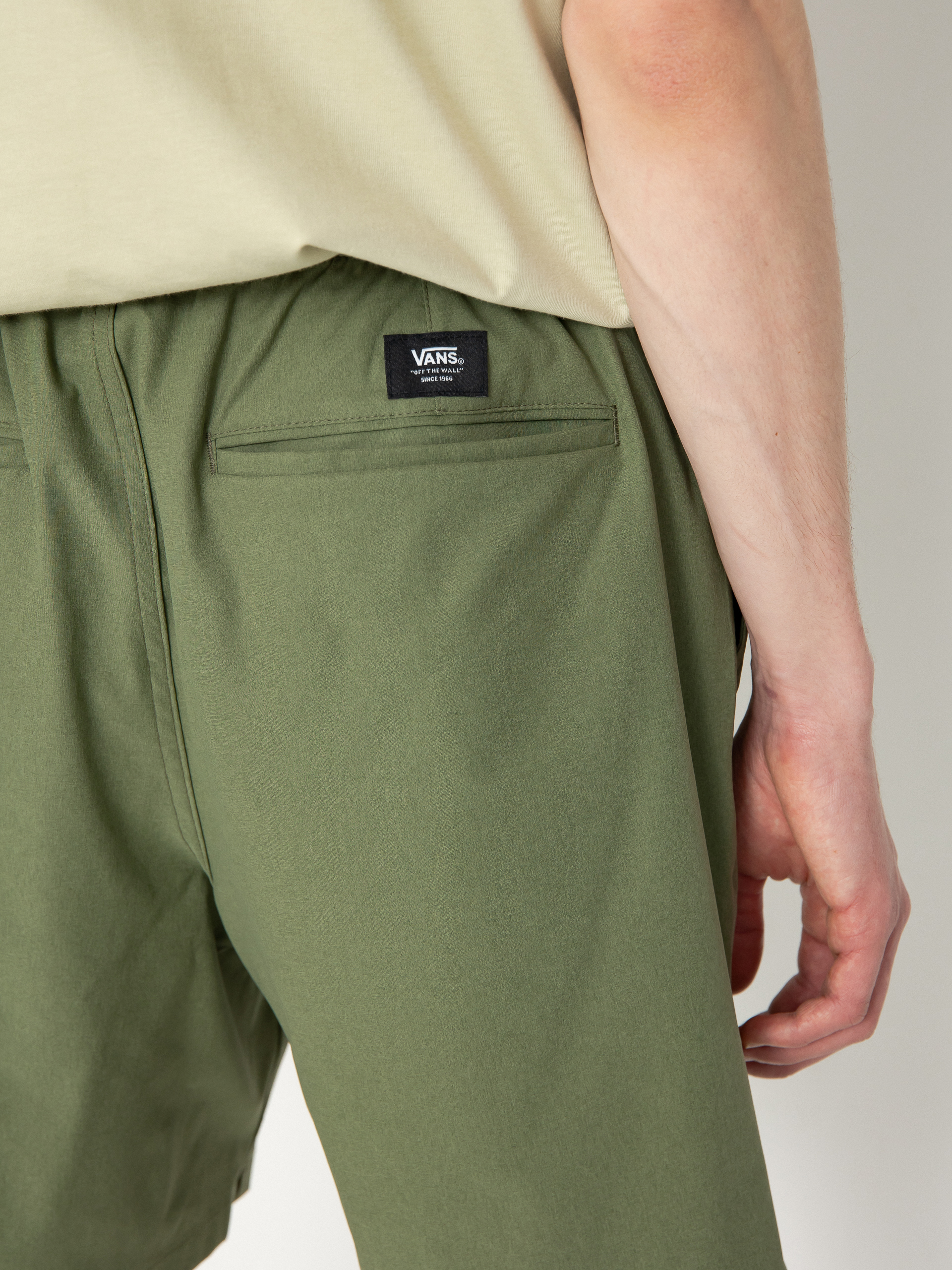 Rövidnadrág Vans Range Relaxed Sport (olivine)