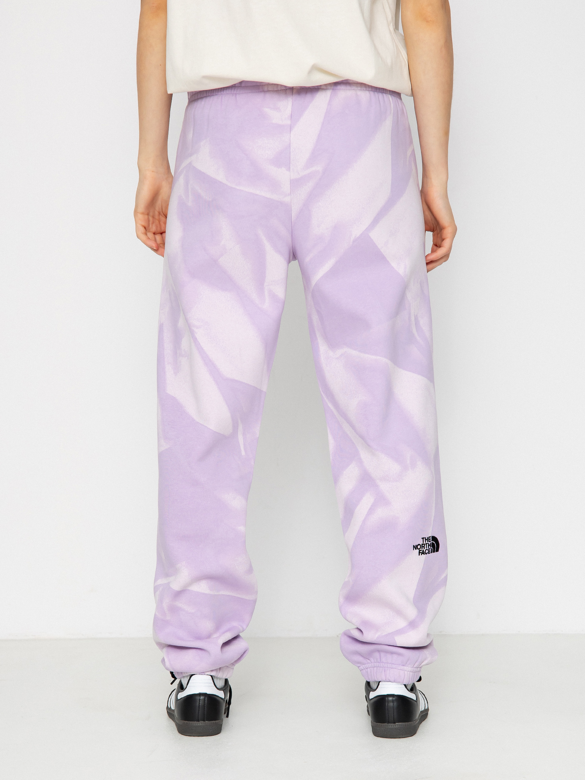 Kisnadrág The North Face Essential Jogger Print Wmn (icy lilac garment fold)