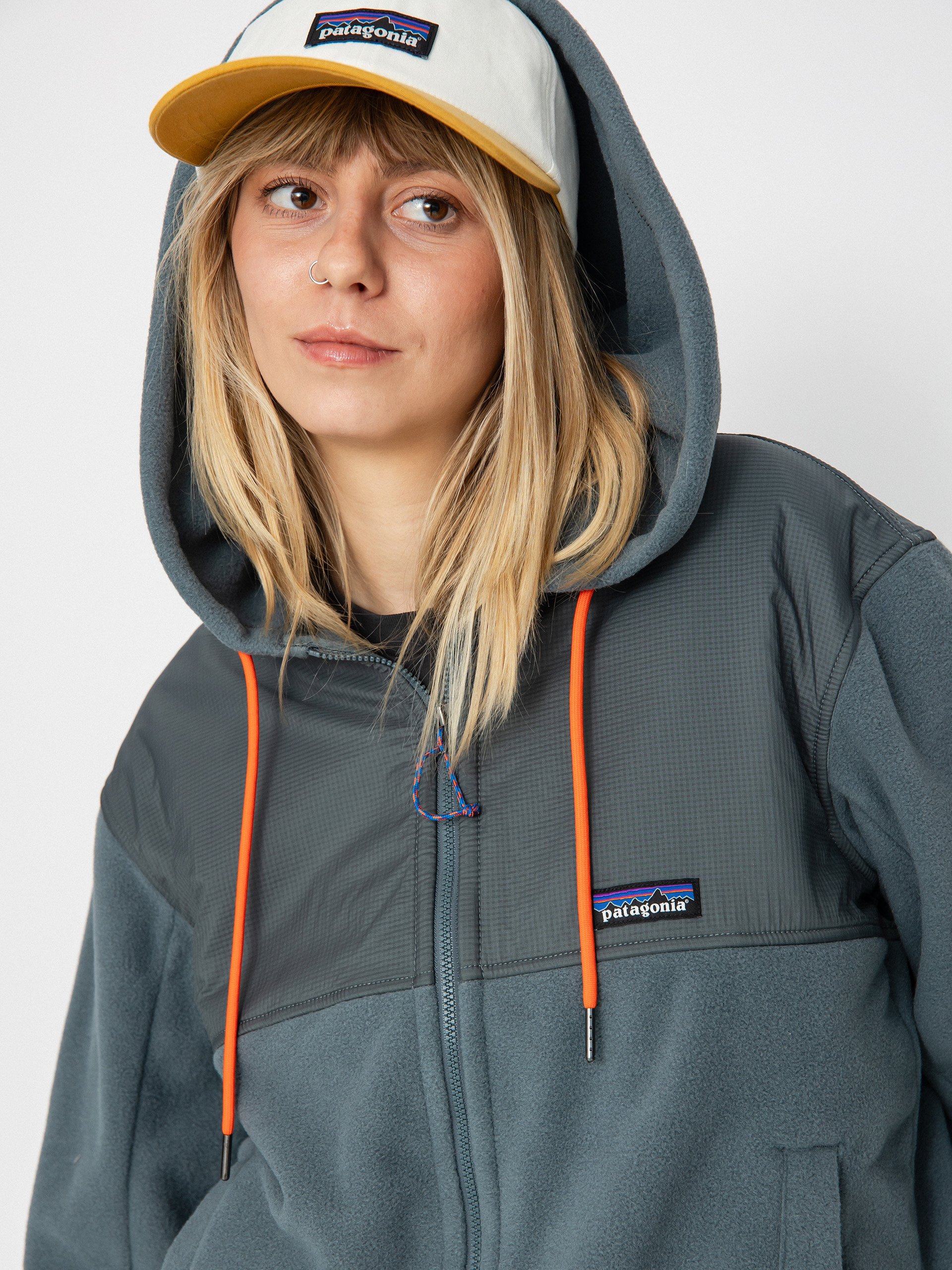 Női Patagonia Microdini Hoody Polár pulóver (nouveau green campfire orange)