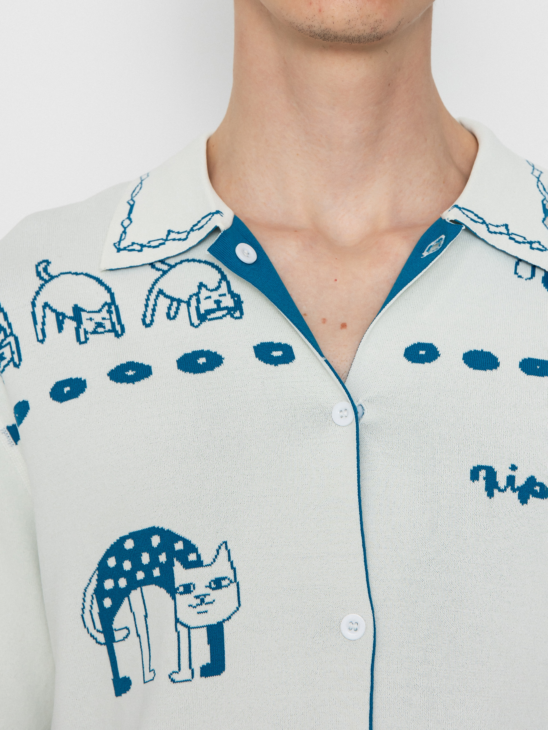 Ing RipNDip Blonded Knitted Button (off white)