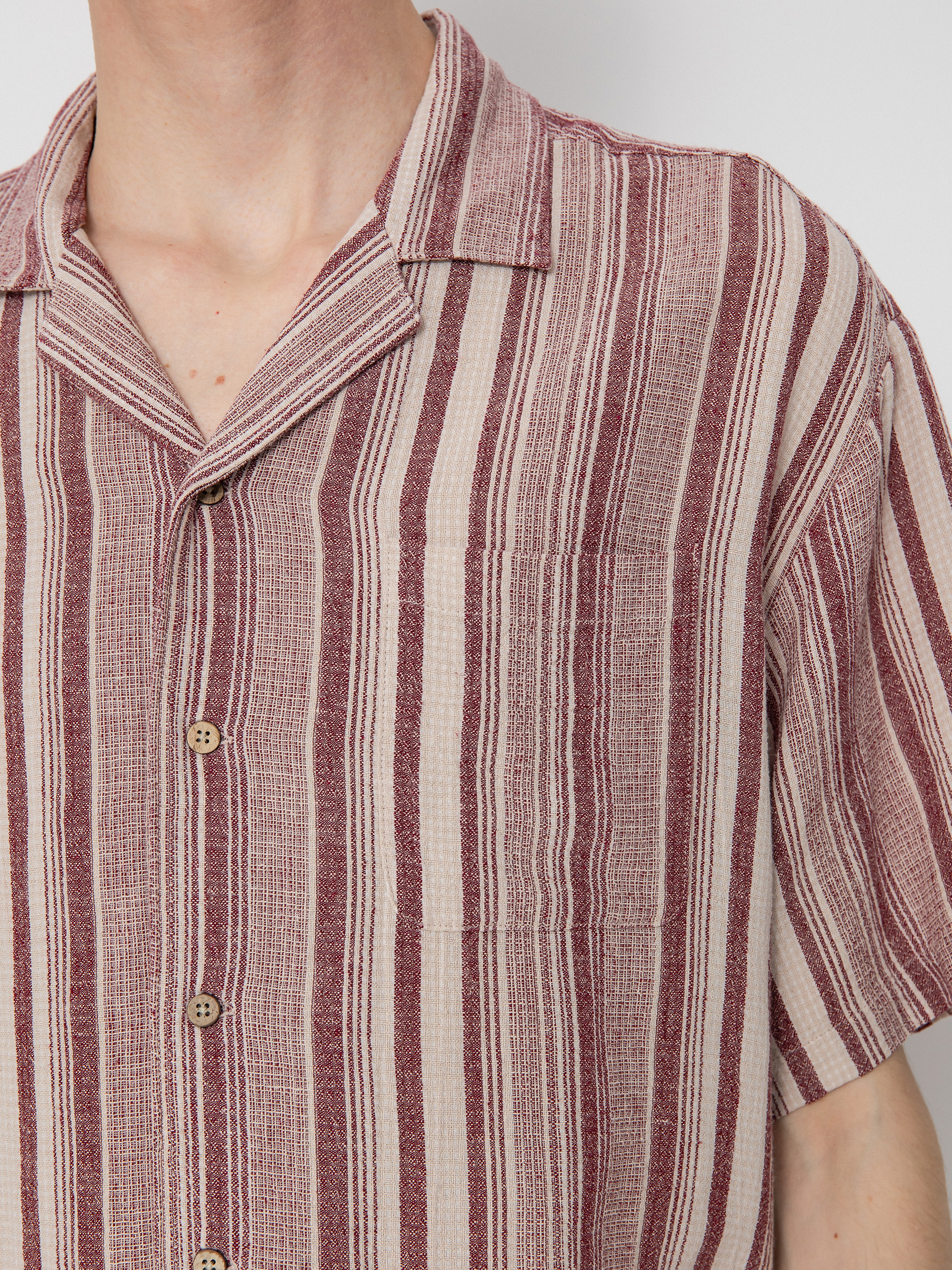 Brixton Bunker Seersucker Ing (cranberry juice/off white)