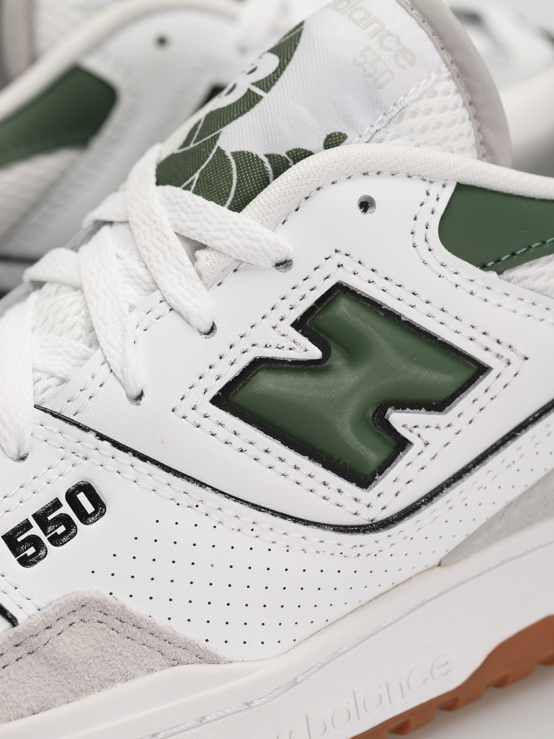 New Balance 550 Cipők (white green gum)