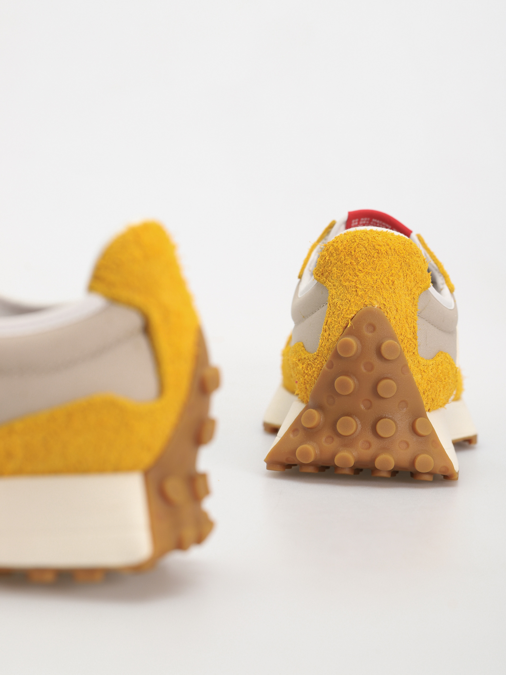 New Balance 327 Cipők (varsity gold)