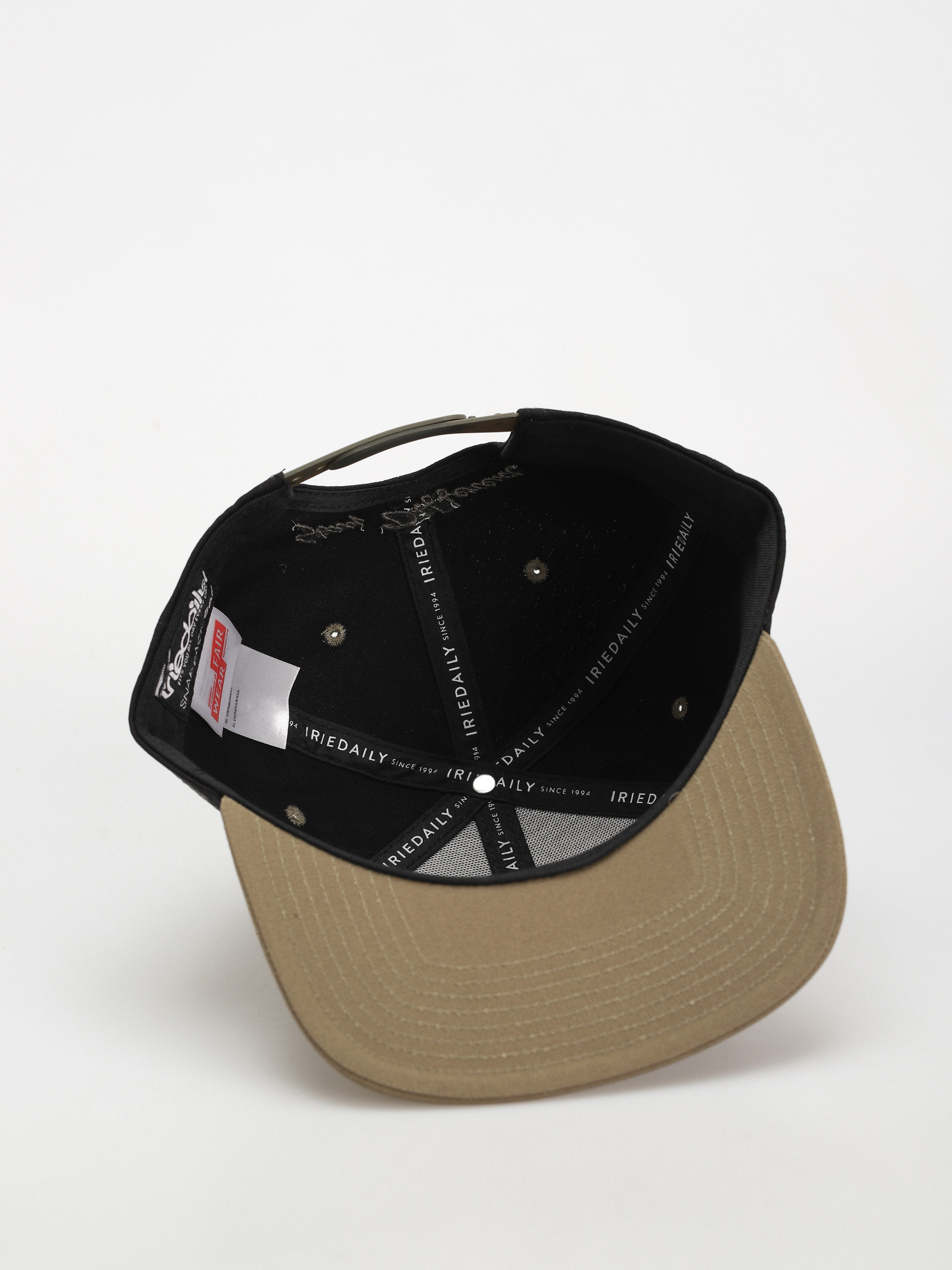 Baseball sapka Iriedaily Daily Contra Snapback (black olive)
