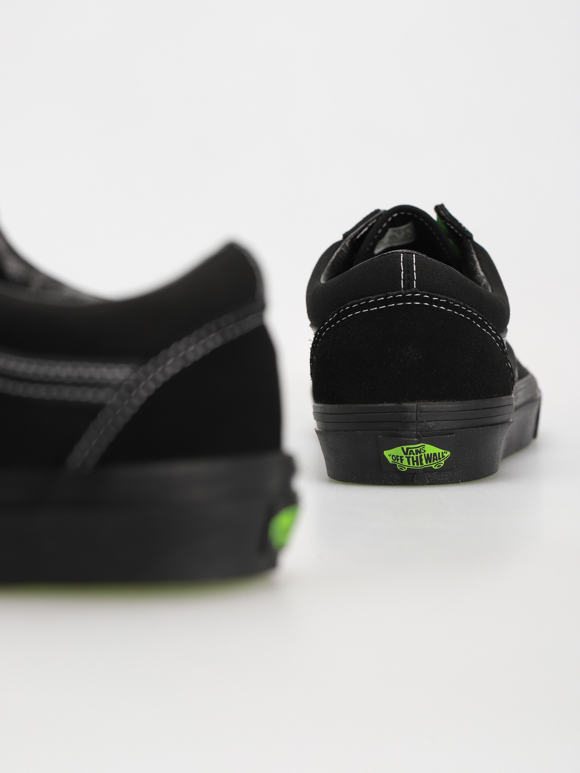 Vans Old Skool Cipők (metal hyperpop black)