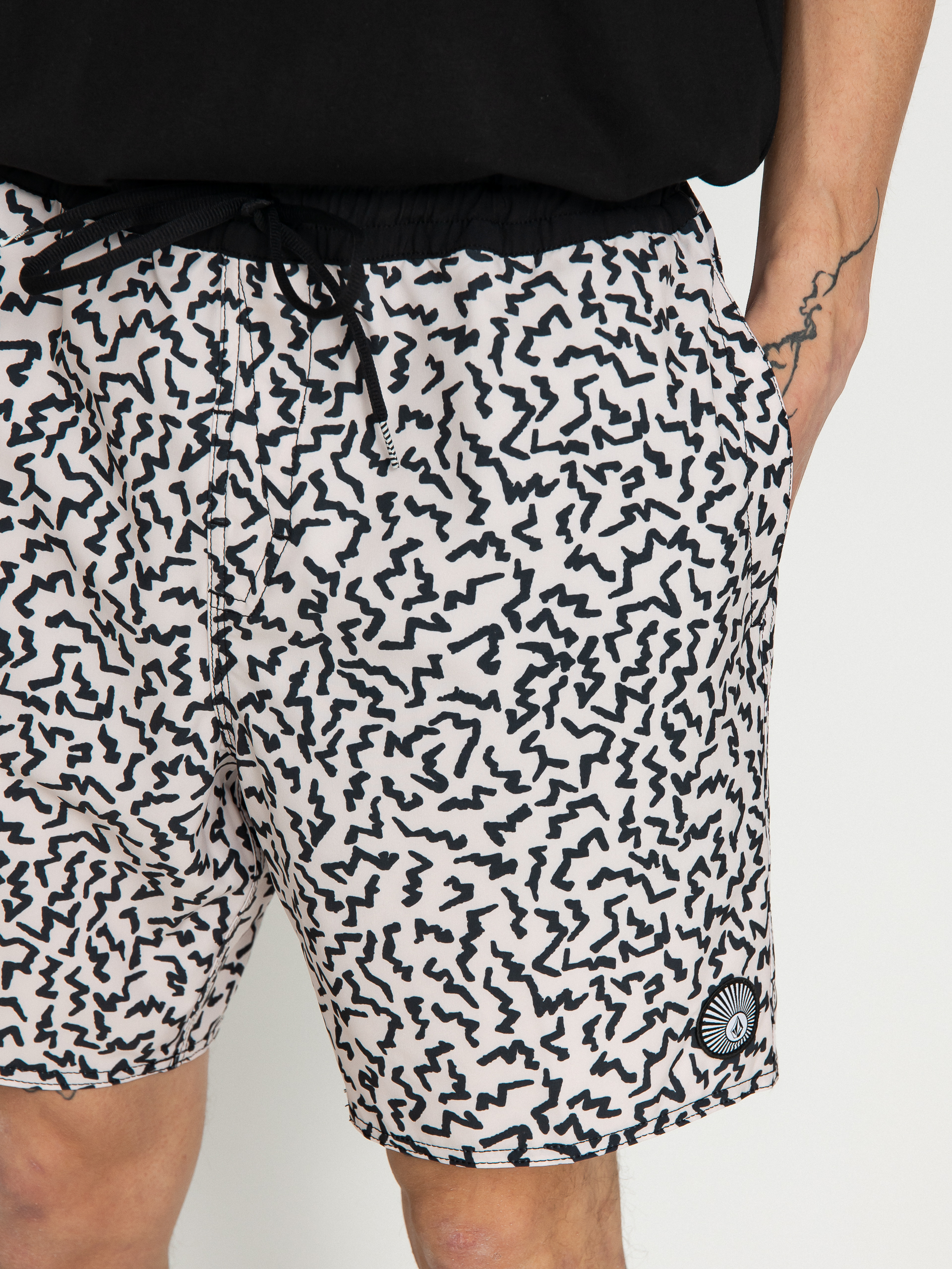 Volcom Asphalt Beach Trunk 17 Rövidnadrág (lilac ash)