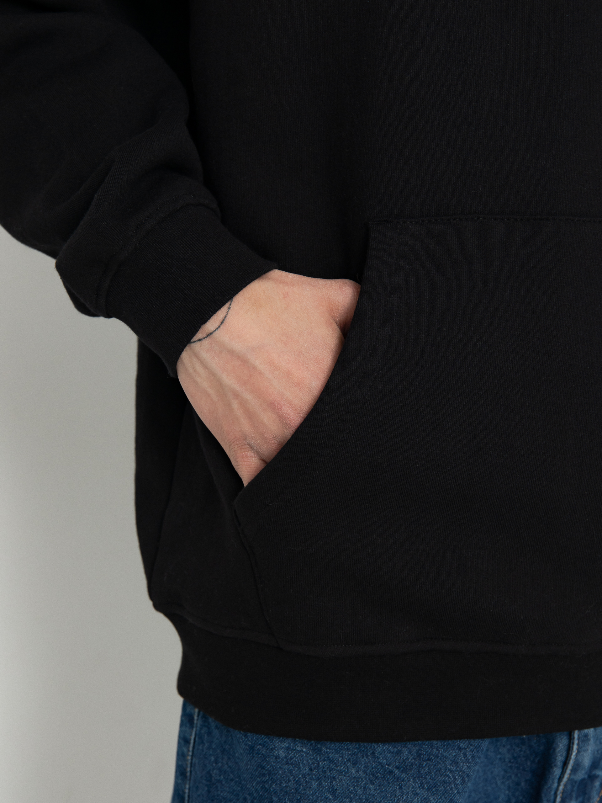 Santa Cruz Screaming Wave Pulóver (black)