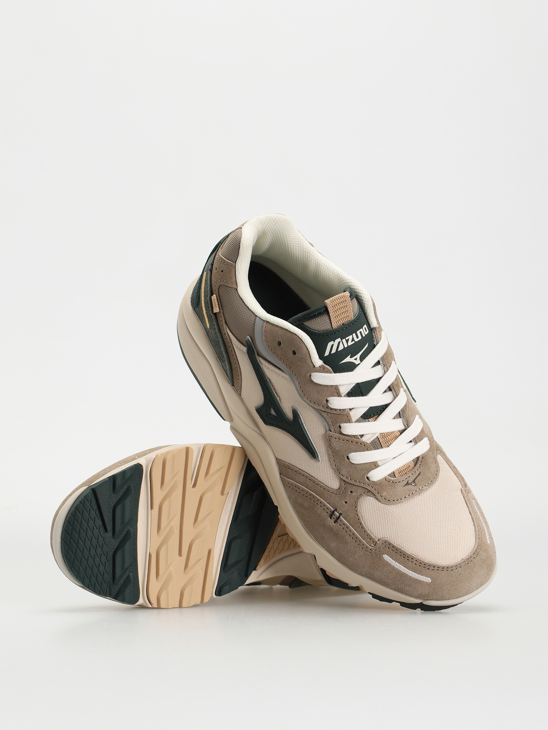 Cipők Mizuno Sky Medal Beta (silver cloud/green gables/vintage khaki)