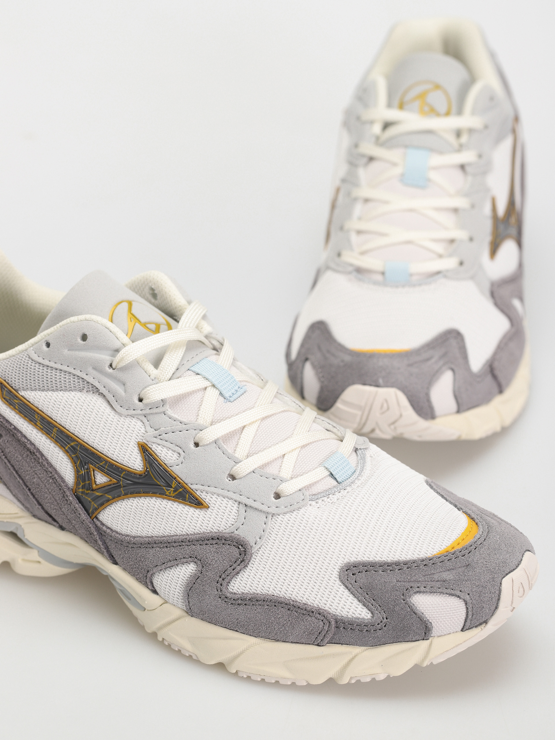 Cipők Mizuno Wave Rider 10 (nimbus cloud/black oyster/quiet shade)