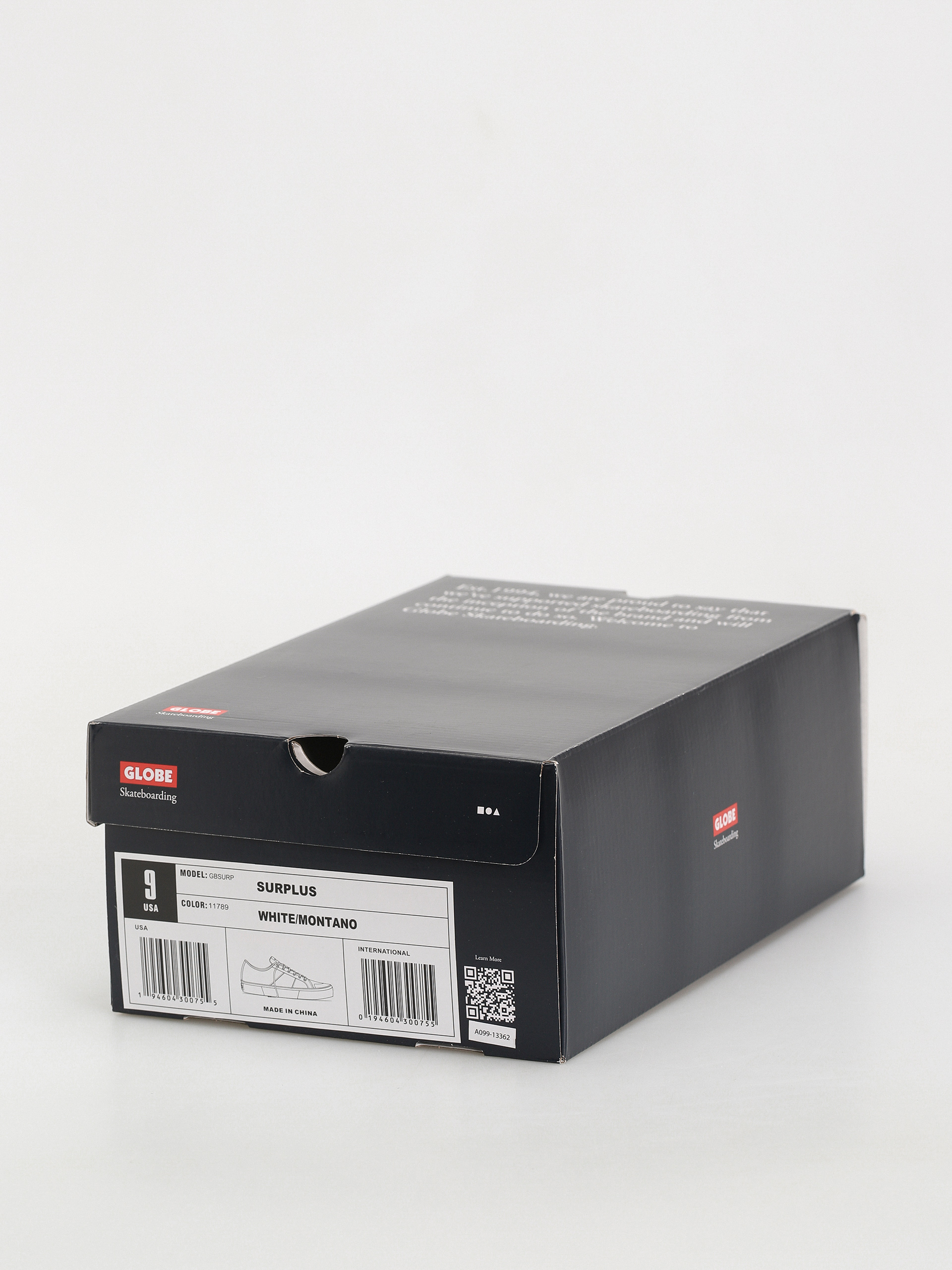 Cipők Globe Surplus (white/montano)