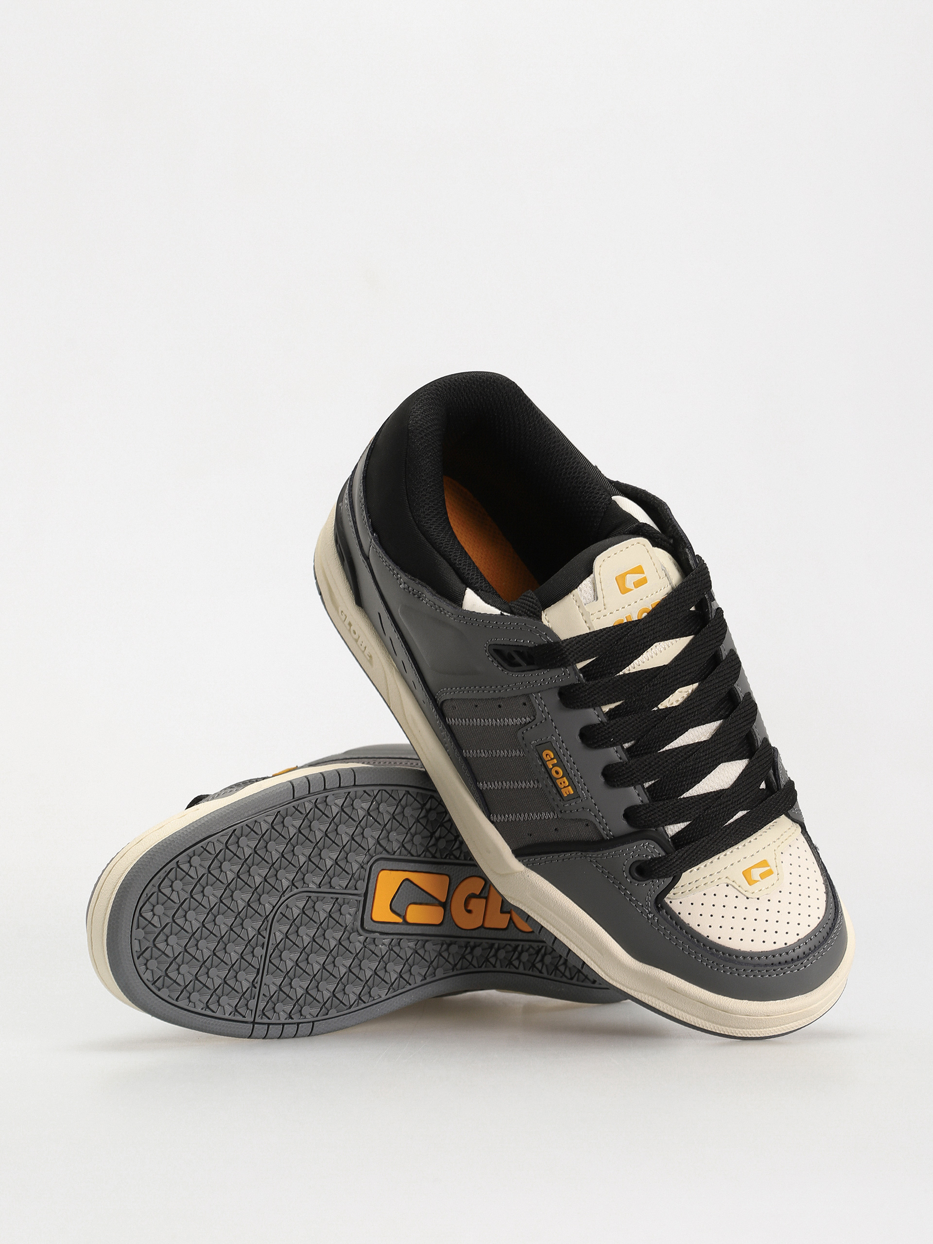 Cipők Globe Fusion (lead/antique)