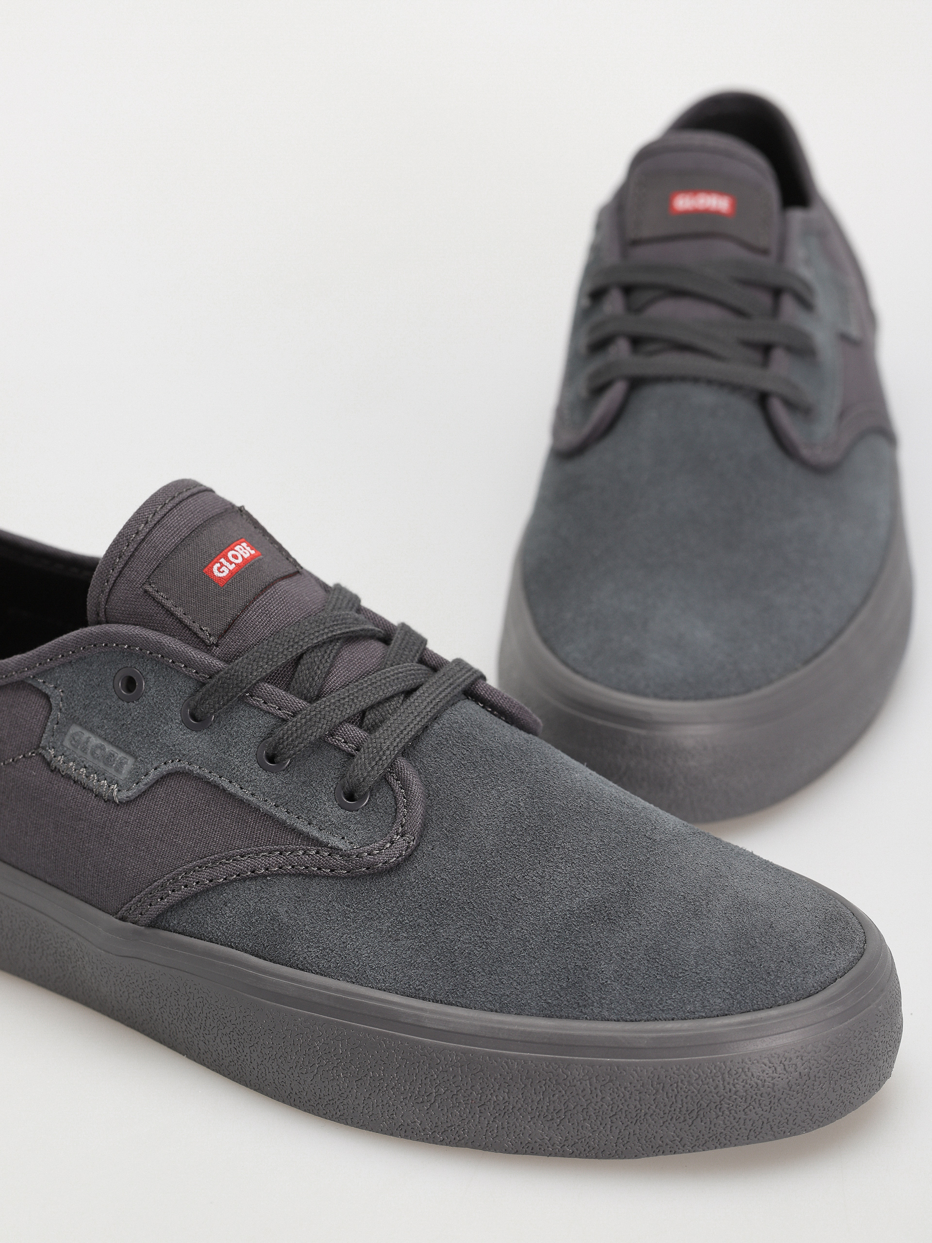 Cipők Globe Motley II (lead/black)