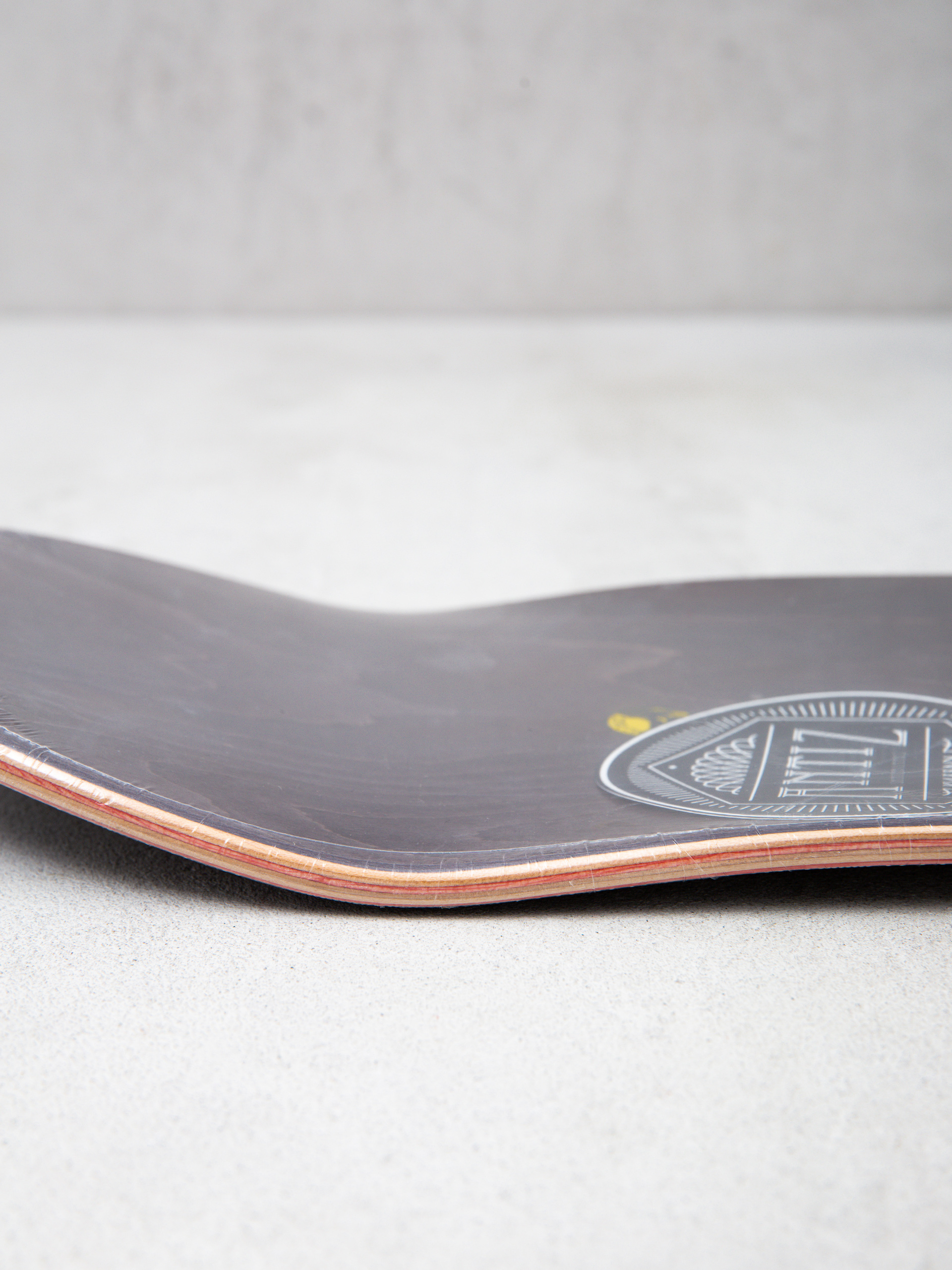 Antiz Team Description Gördeszka lap (black)