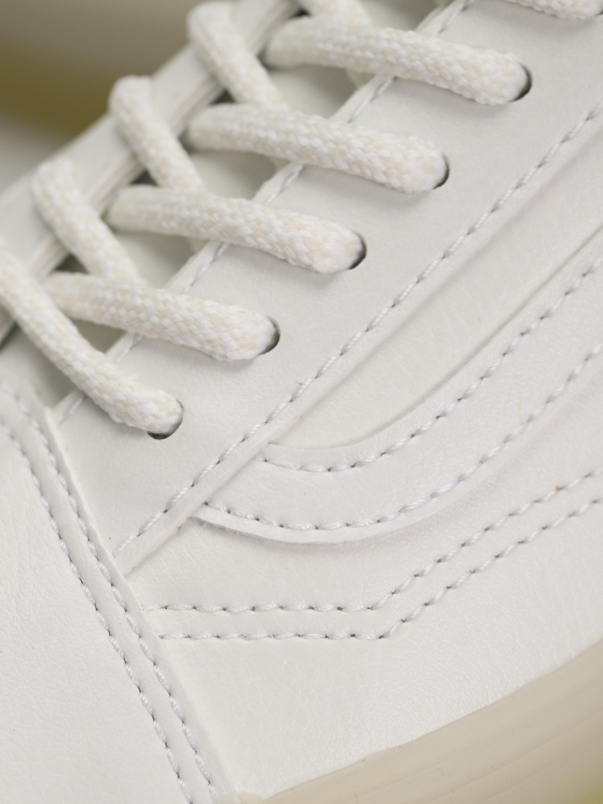 Vans Old Skool Cipők (glow to the flo' white)