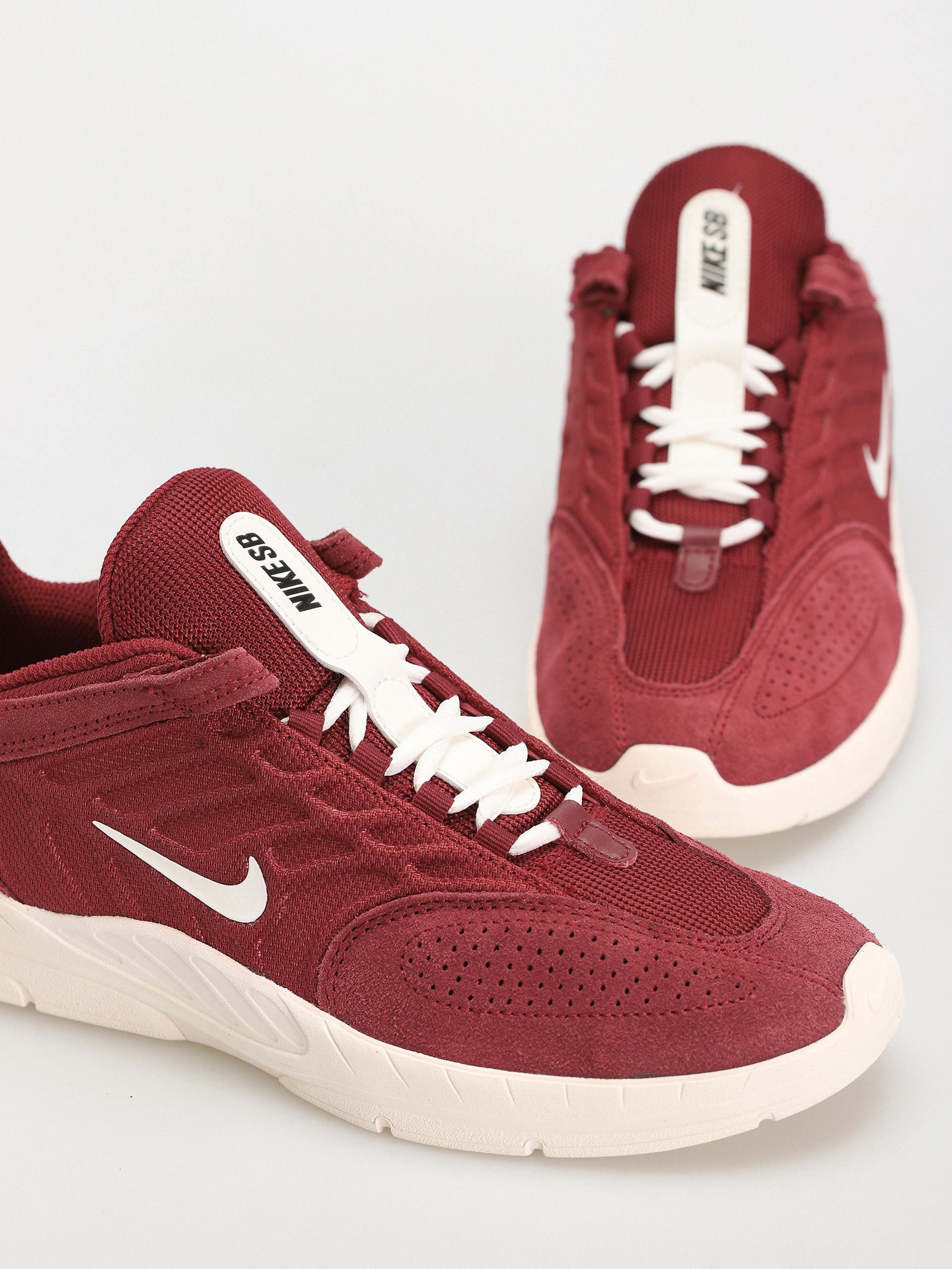 Nike SB Vertebrae Cipők (team red/sail team red sail)