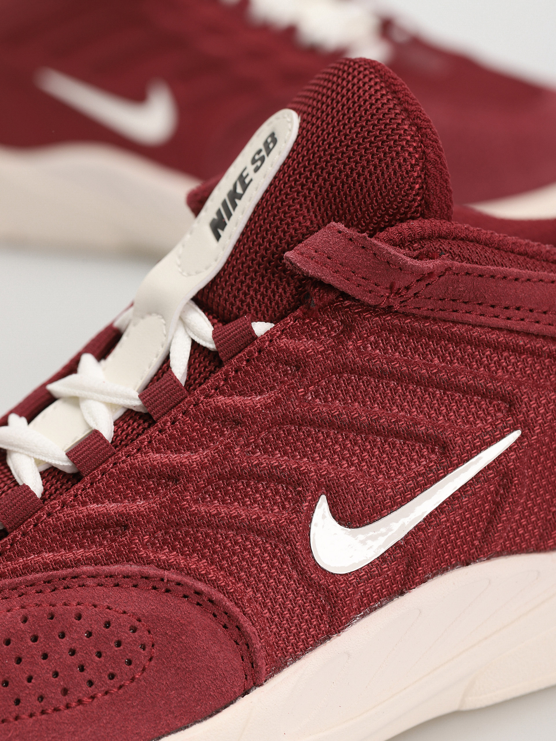 Nike SB Vertebrae Cipők (team red/sail team red sail)