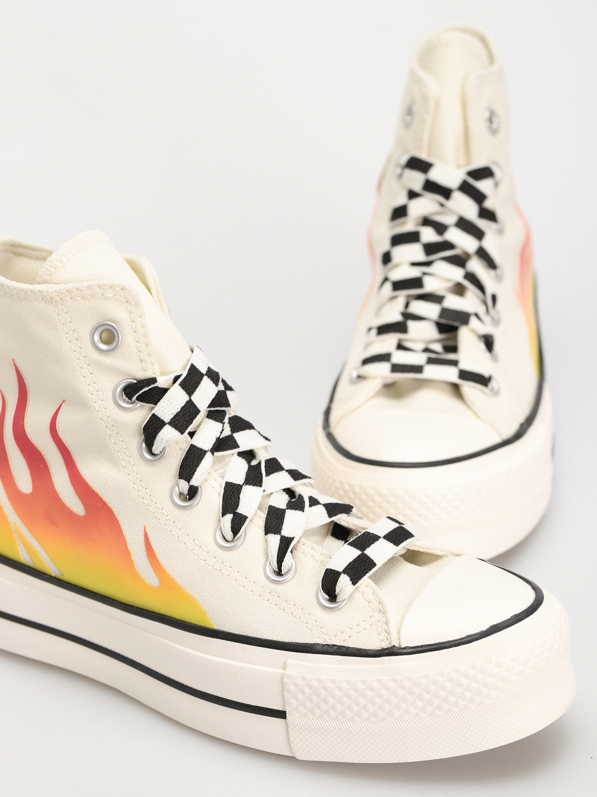 Converse Chuck Taylor All Star Lift Hi Tornacipők Wmn (flames/off white)