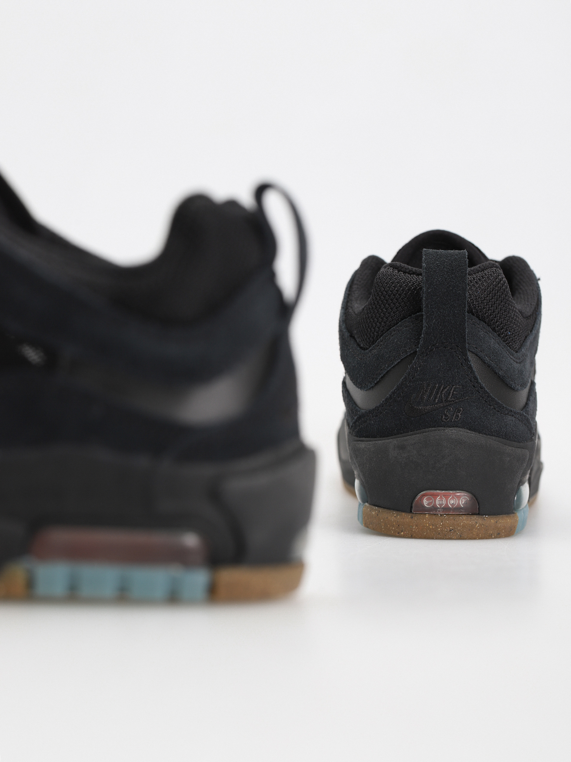 Nike SB Air Max Ishod Cipők (black/black anthracite black)