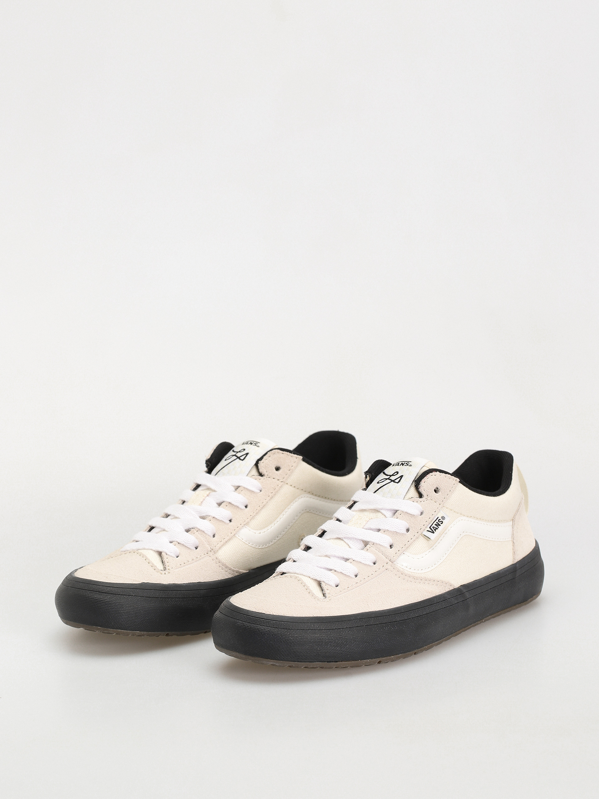 Cipők Vans Lizzie Low (vintage white/black)