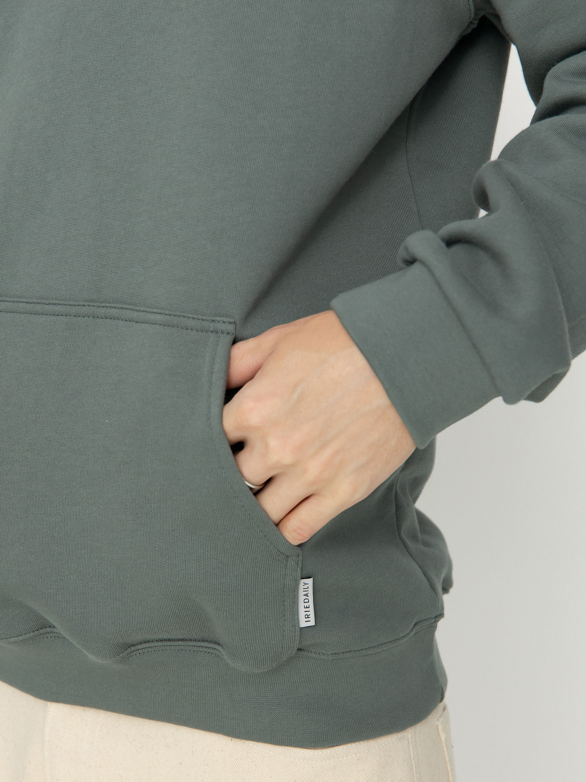 Iriedaily Mini Flag 2 HD Kapucnis pulóver (jungle green)