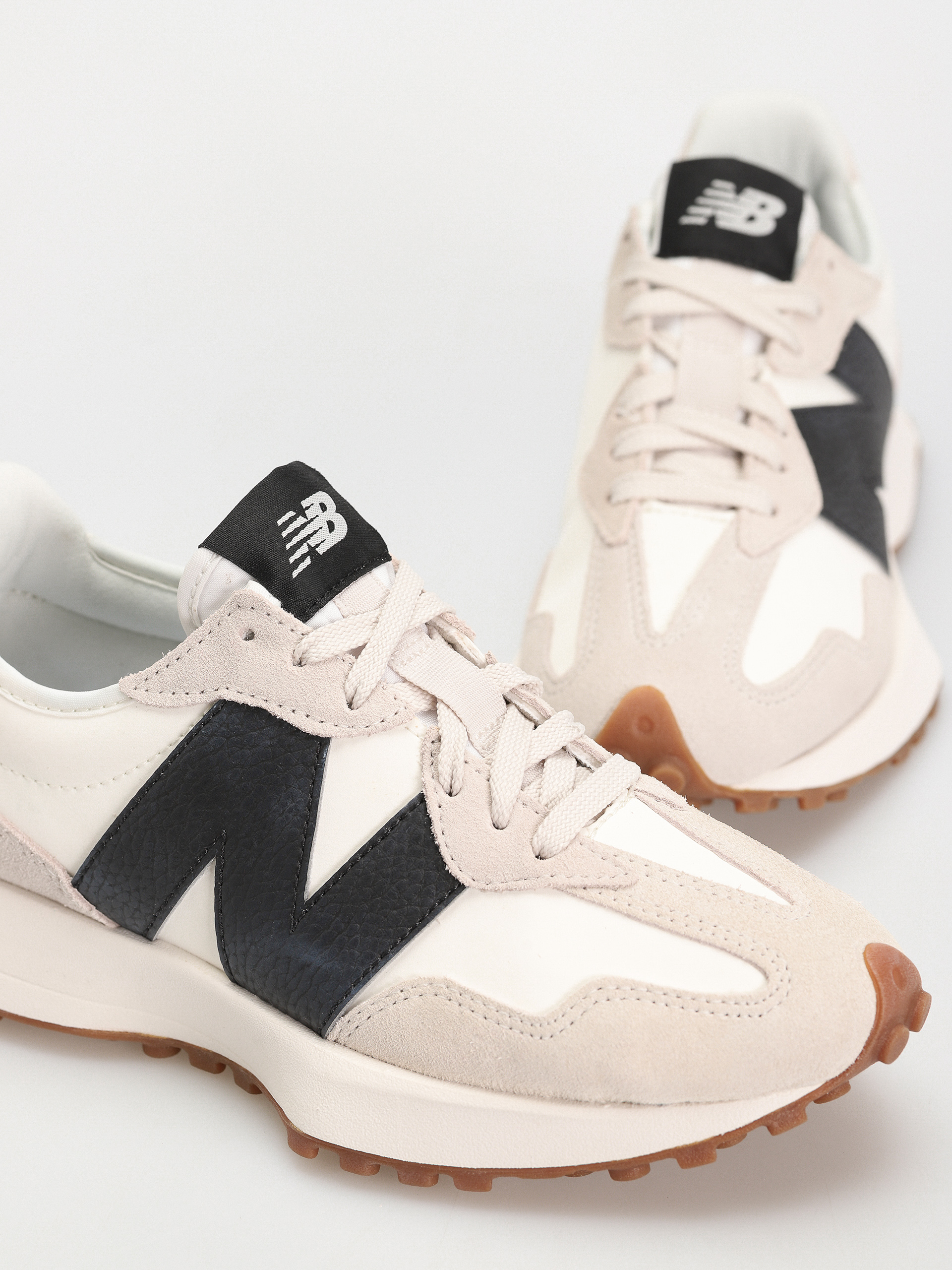 New Balance 327 Wmn Cipők (moonbeam)