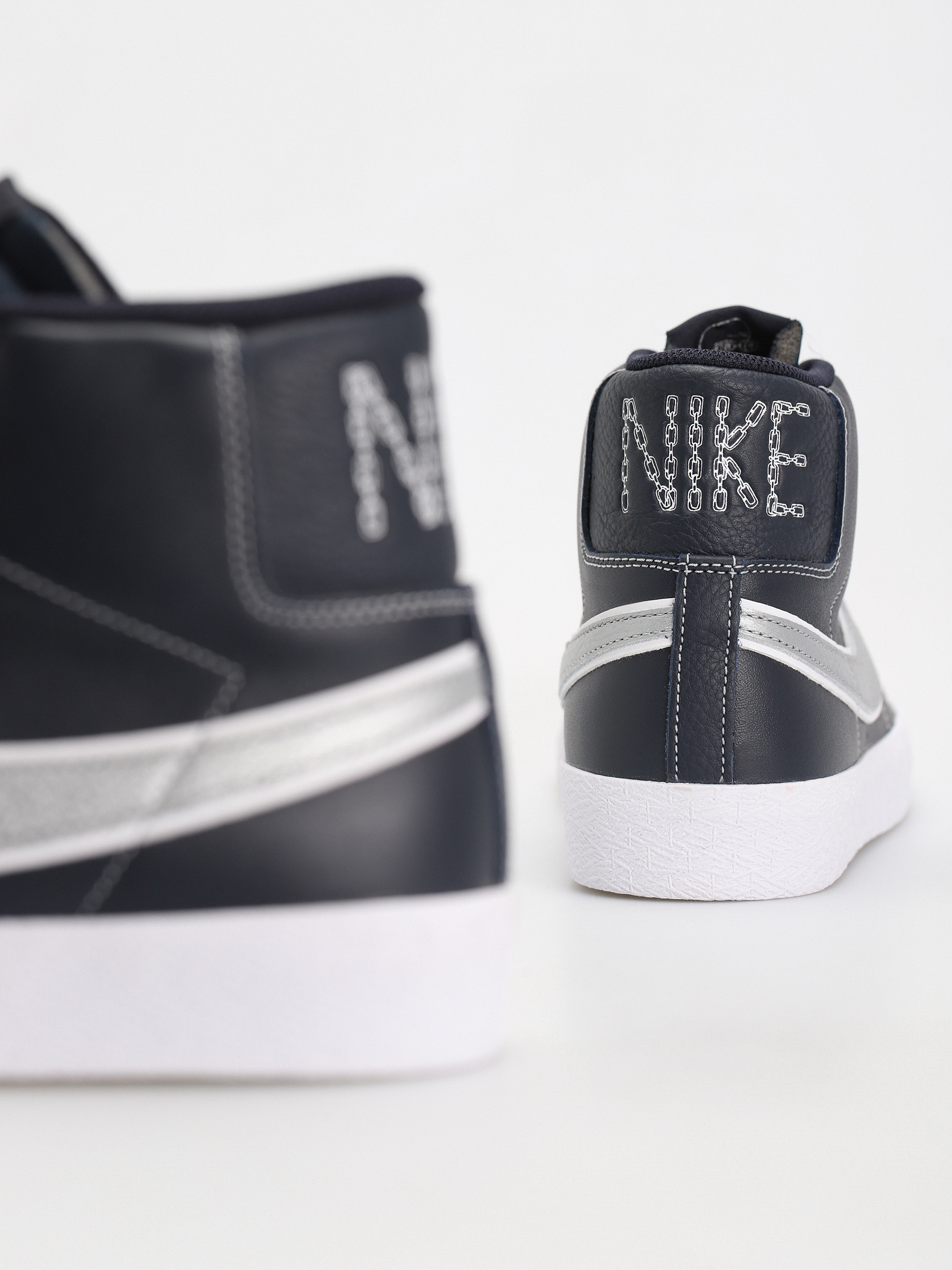 Nike SB Zoom Blazer Mid Mason Silva QS Cipők (dark obsidian/metallic silver white)