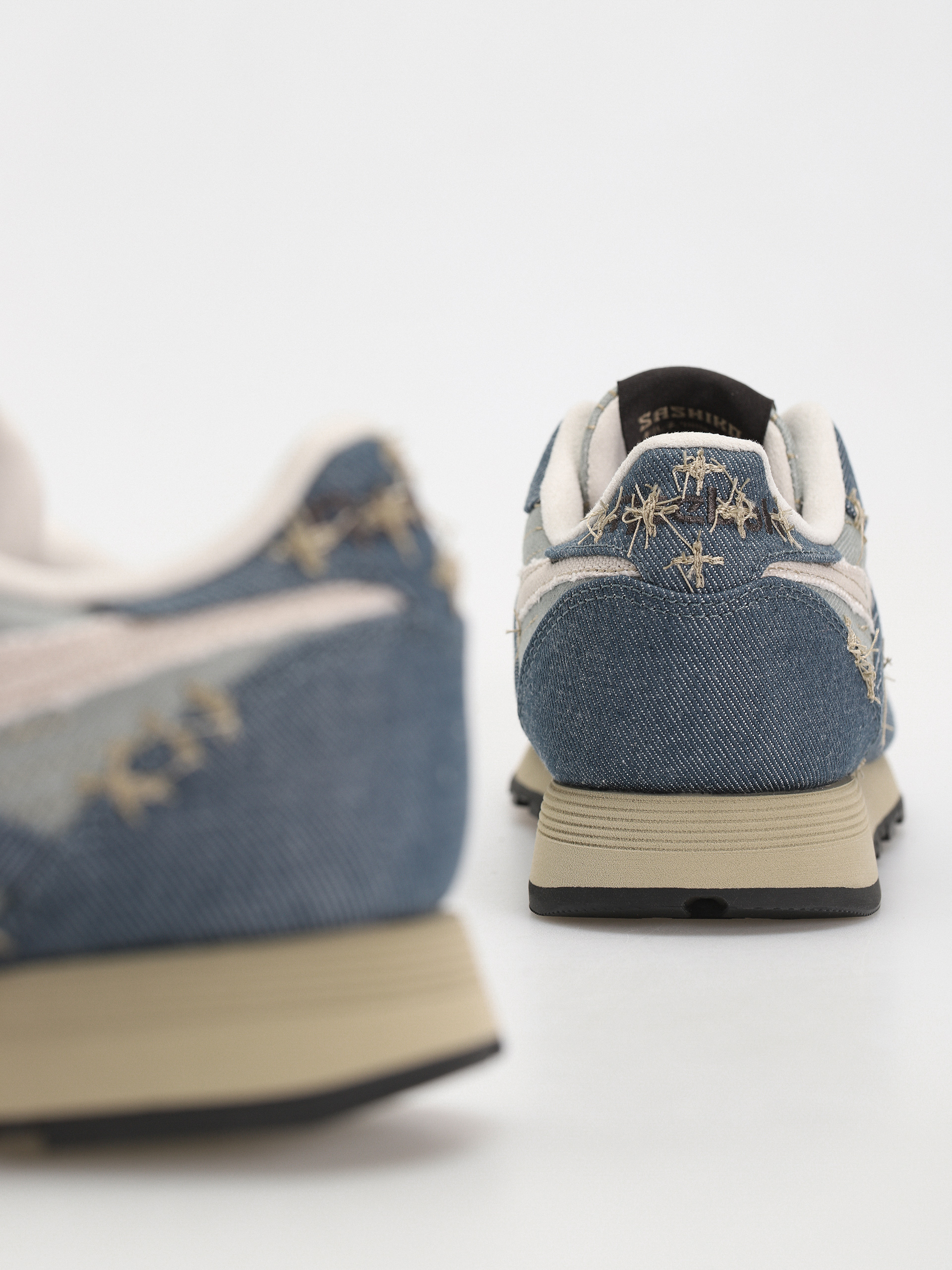 Cipők Reebok Classic Leather (hoopsblue/astralgry/nightblk)