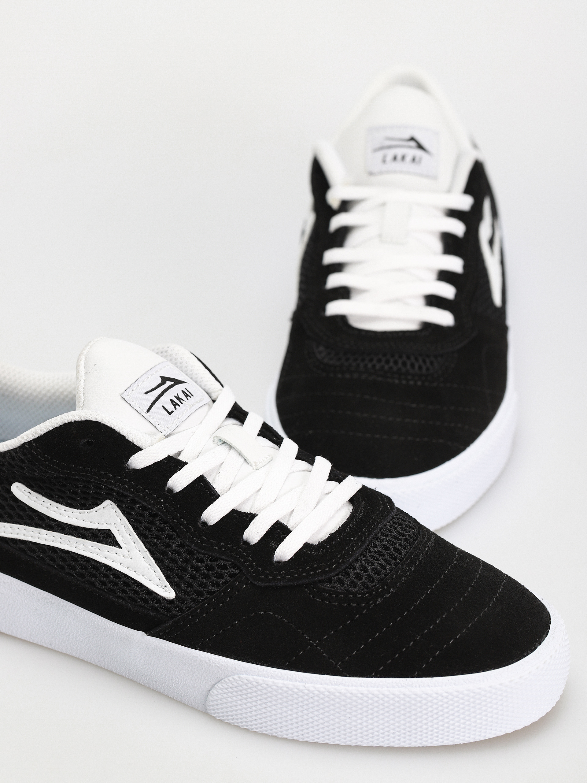 Cipők Lakai Cambridge (black)