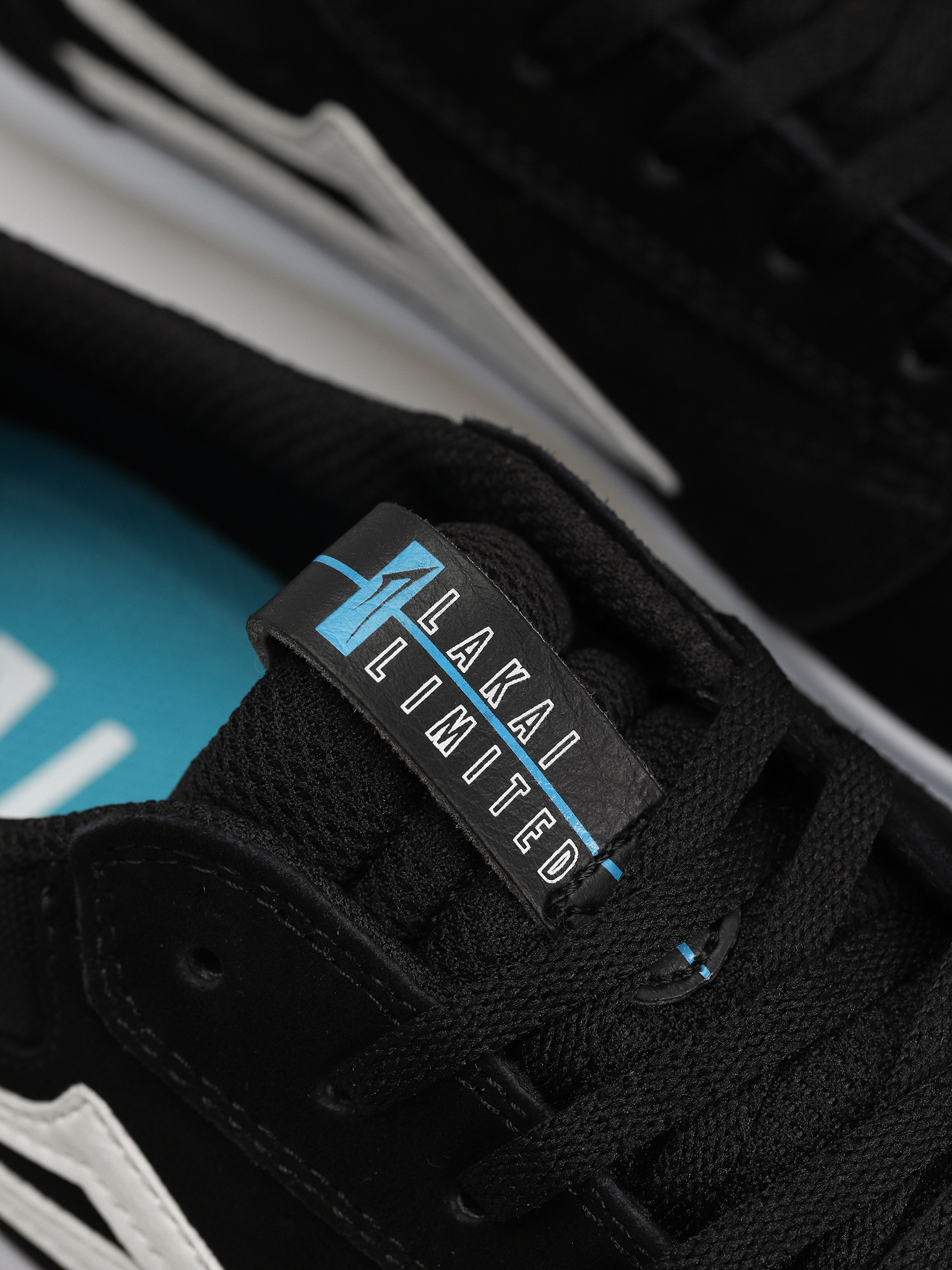 Cipők Lakai Griffin (black suede)