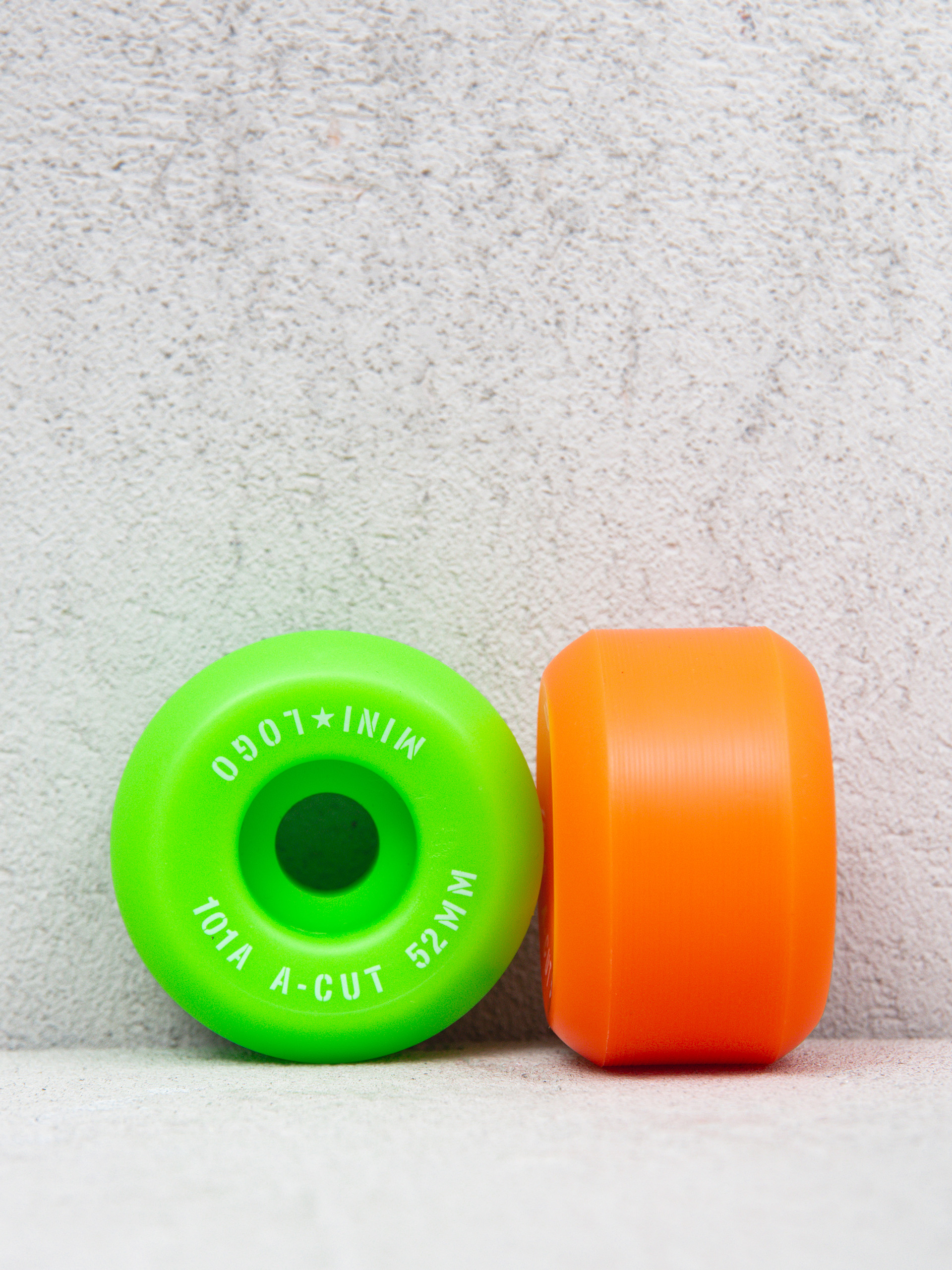 Minilogo A Cut 2 Gu00f6rdeszka keru00e9k (assorted)