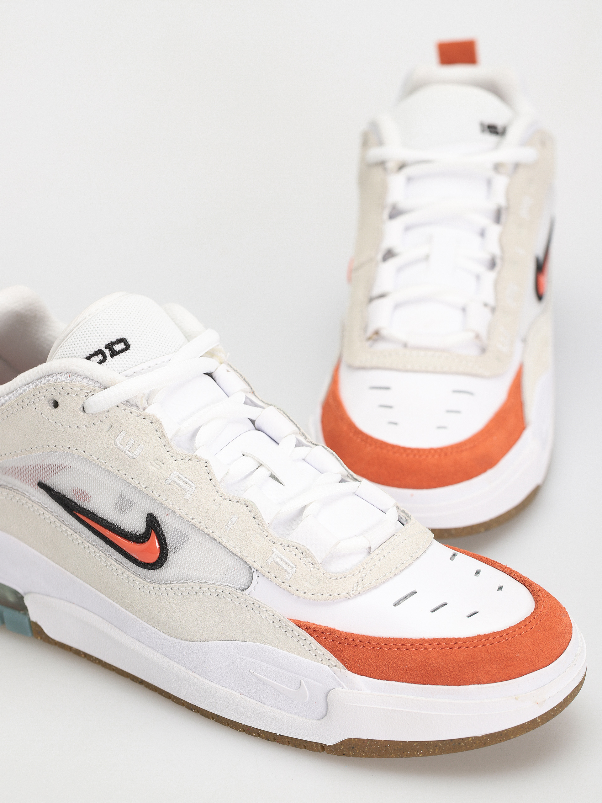 Cipők Nike SB Ishod 2 (white/orange summit white black)