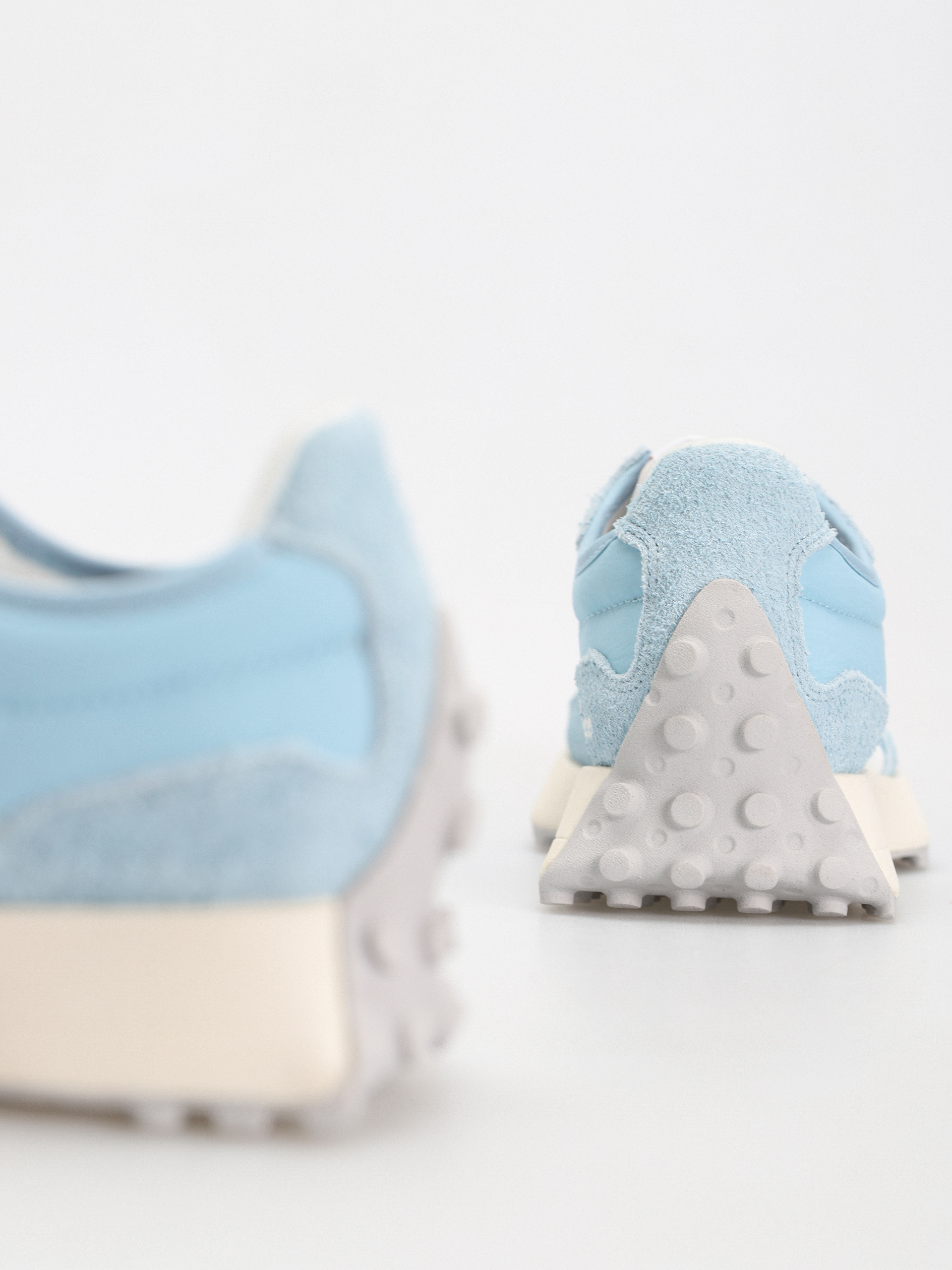 Cipők New Balance 327 (chrome blue)