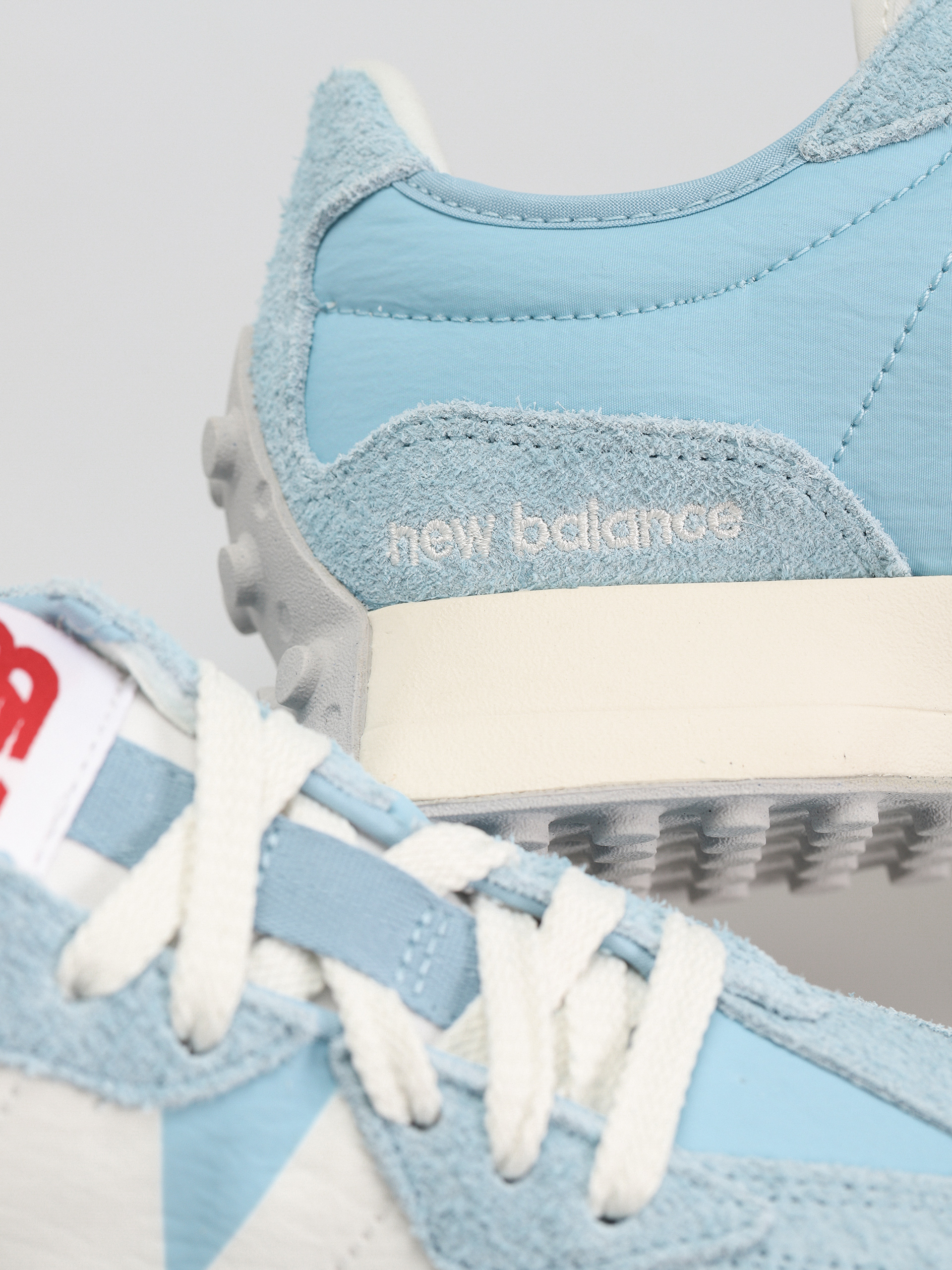 Cipők New Balance 327 (chrome blue)