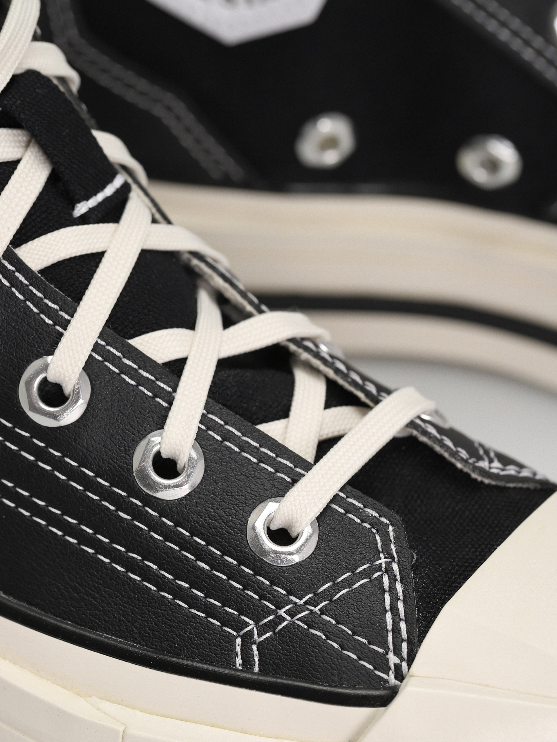 Converse Chuck 70 De Luxe Squared Hi Tornacipők (black)