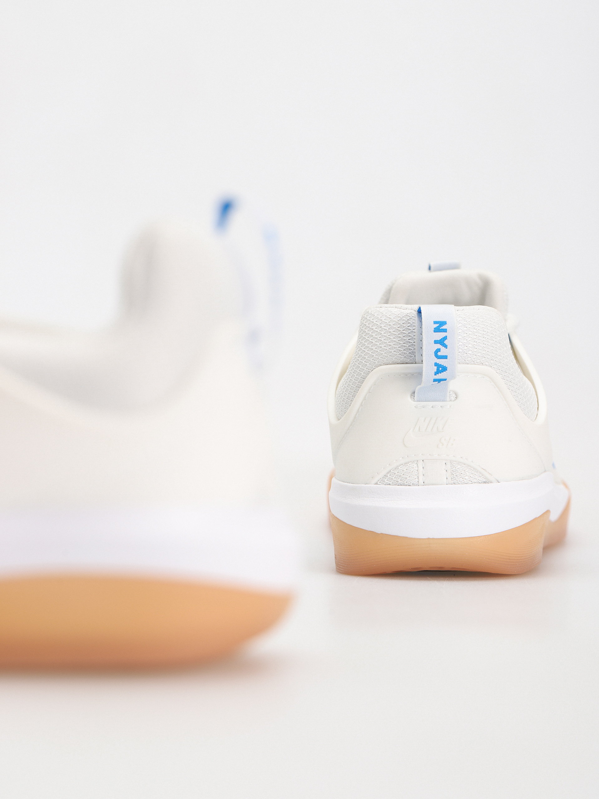 Nike SB Zoom Nyjah 3 Cipők (summit white/photo blue summit white)